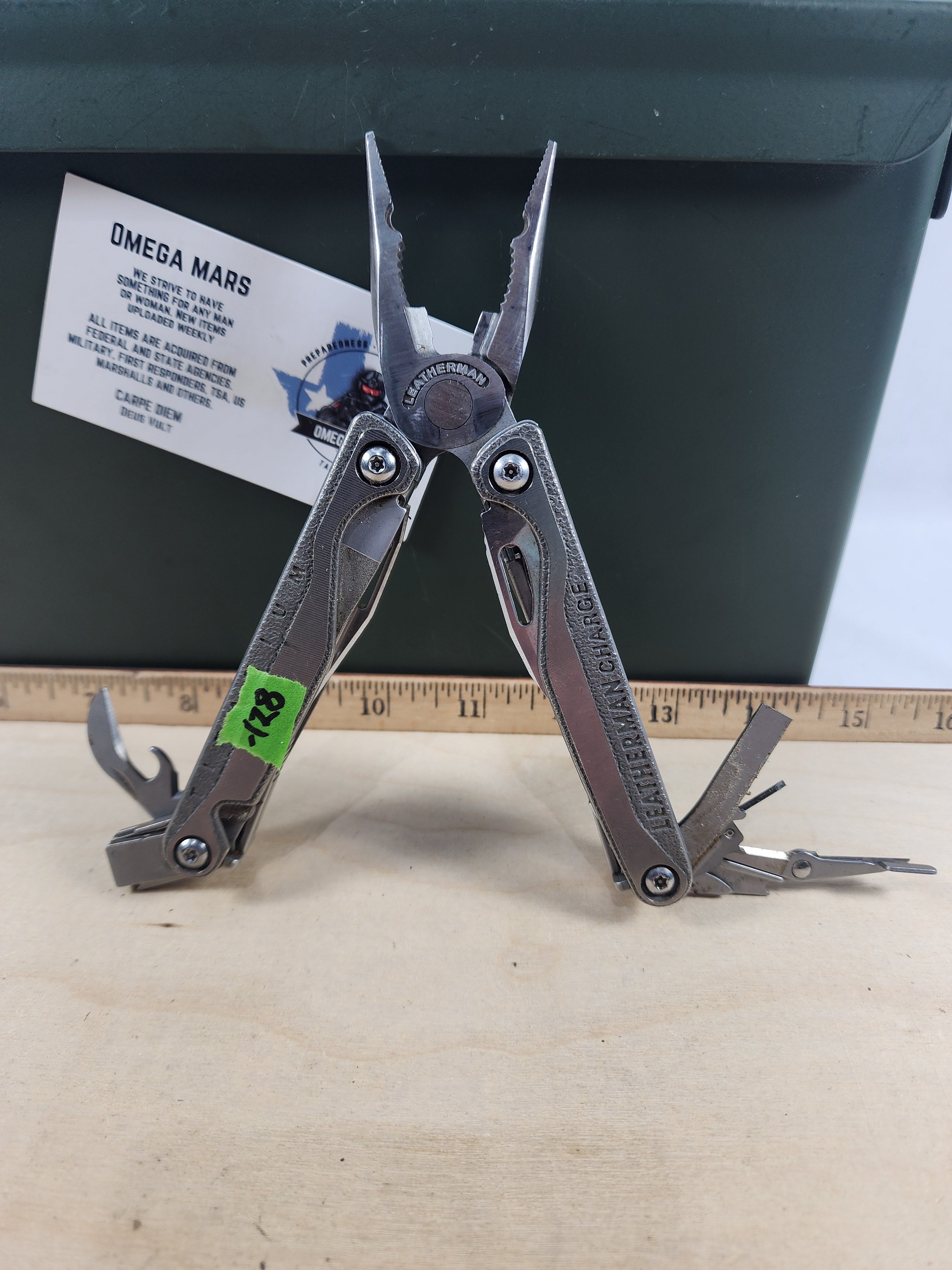 Leatherman Charge + TTi #=-128 Light usage, dirty