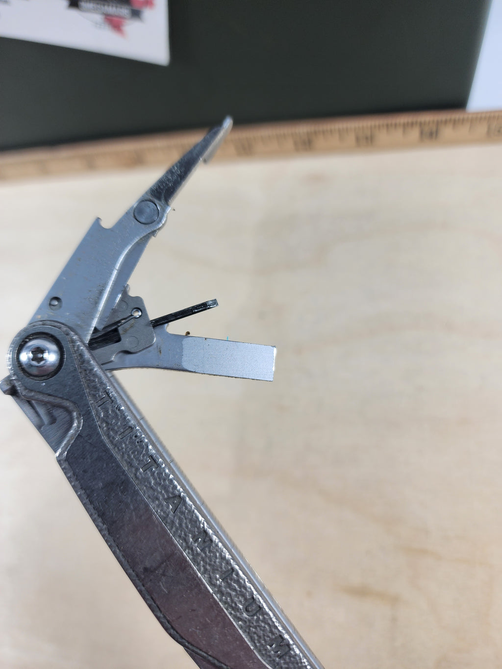Leatherman Charge + TTi #=-128 Light usage, dirty