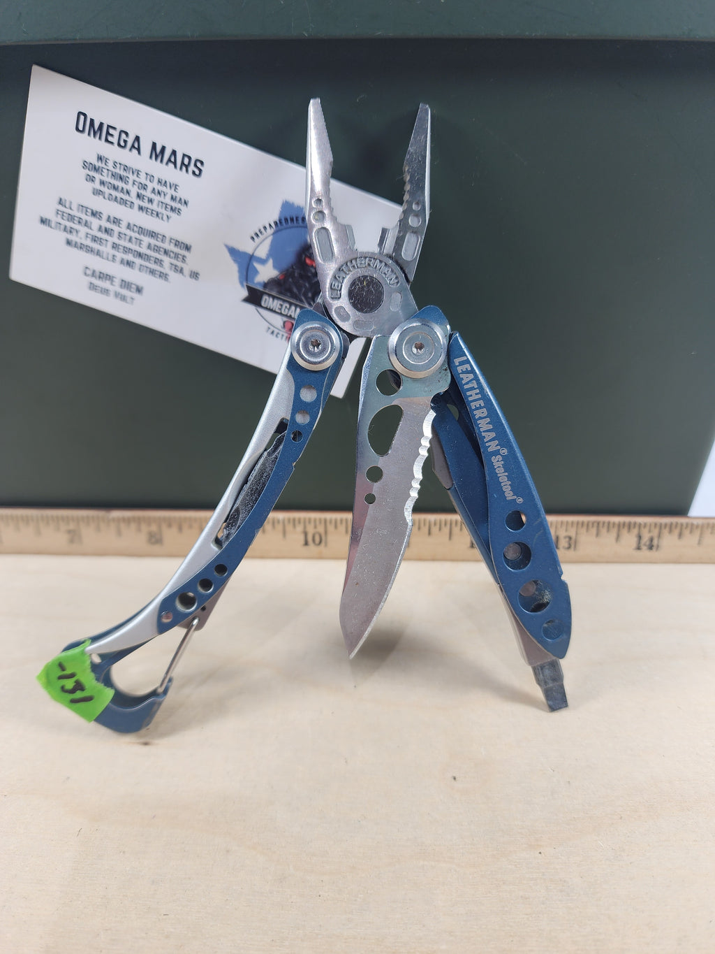 Leatherman Skeletool #-131 Light usage, discontinued color option