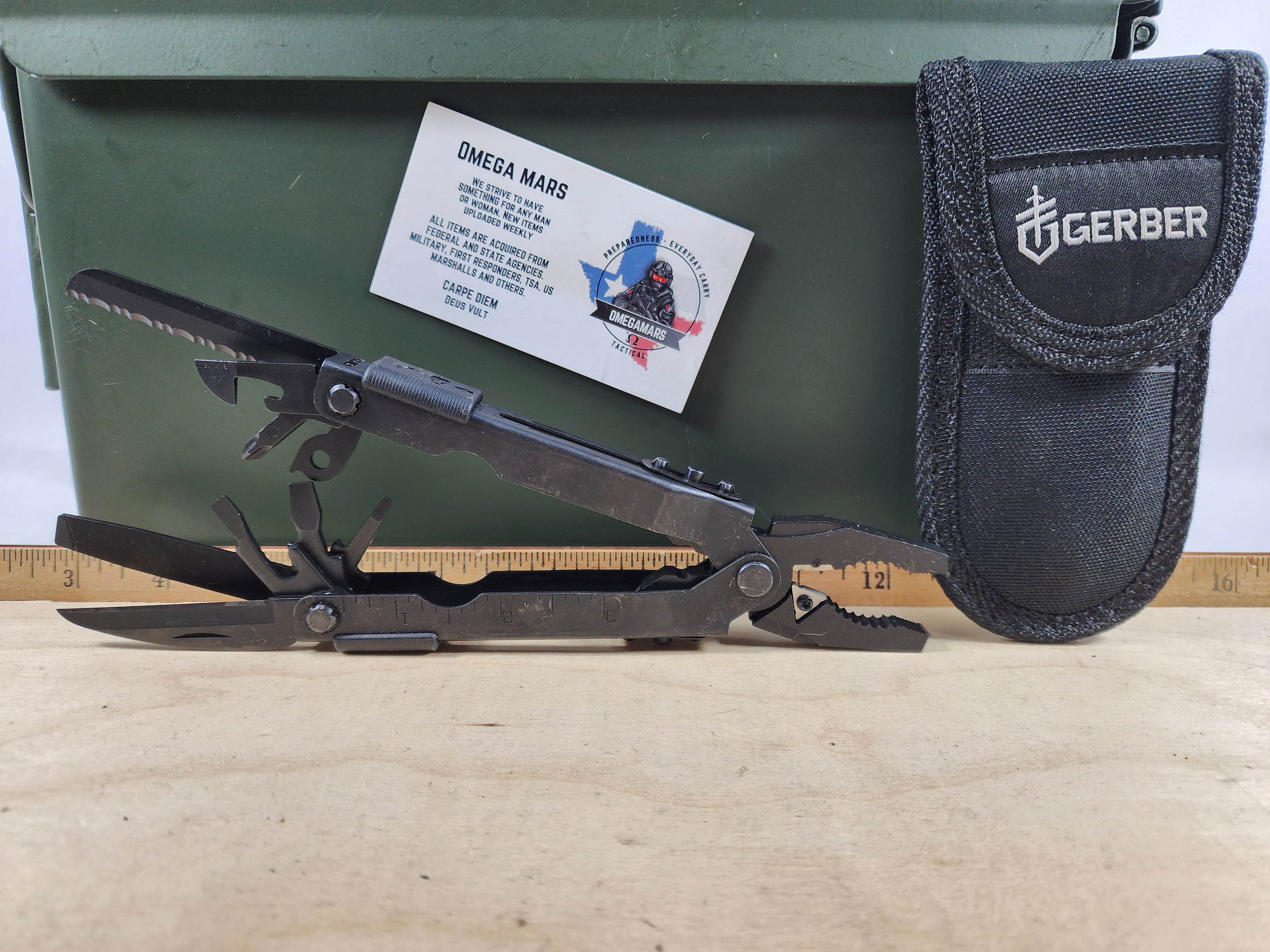 Gerber Multi-Plier 600 - Stainless/Black Blunt nose (MSRP $124.99)