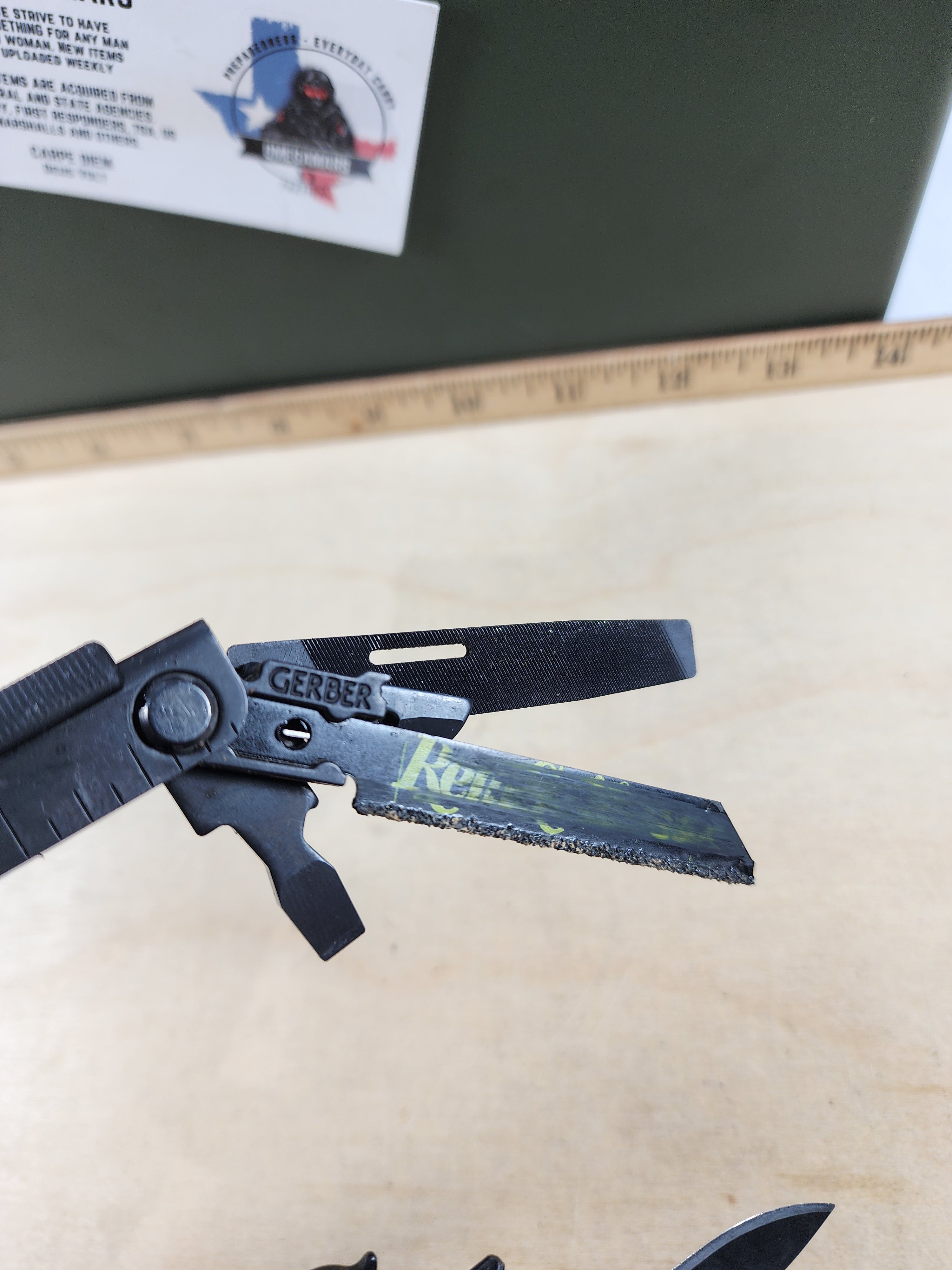 Gerber 600 Multi-Plier D.E.T. Multi Tool MP 600 DET