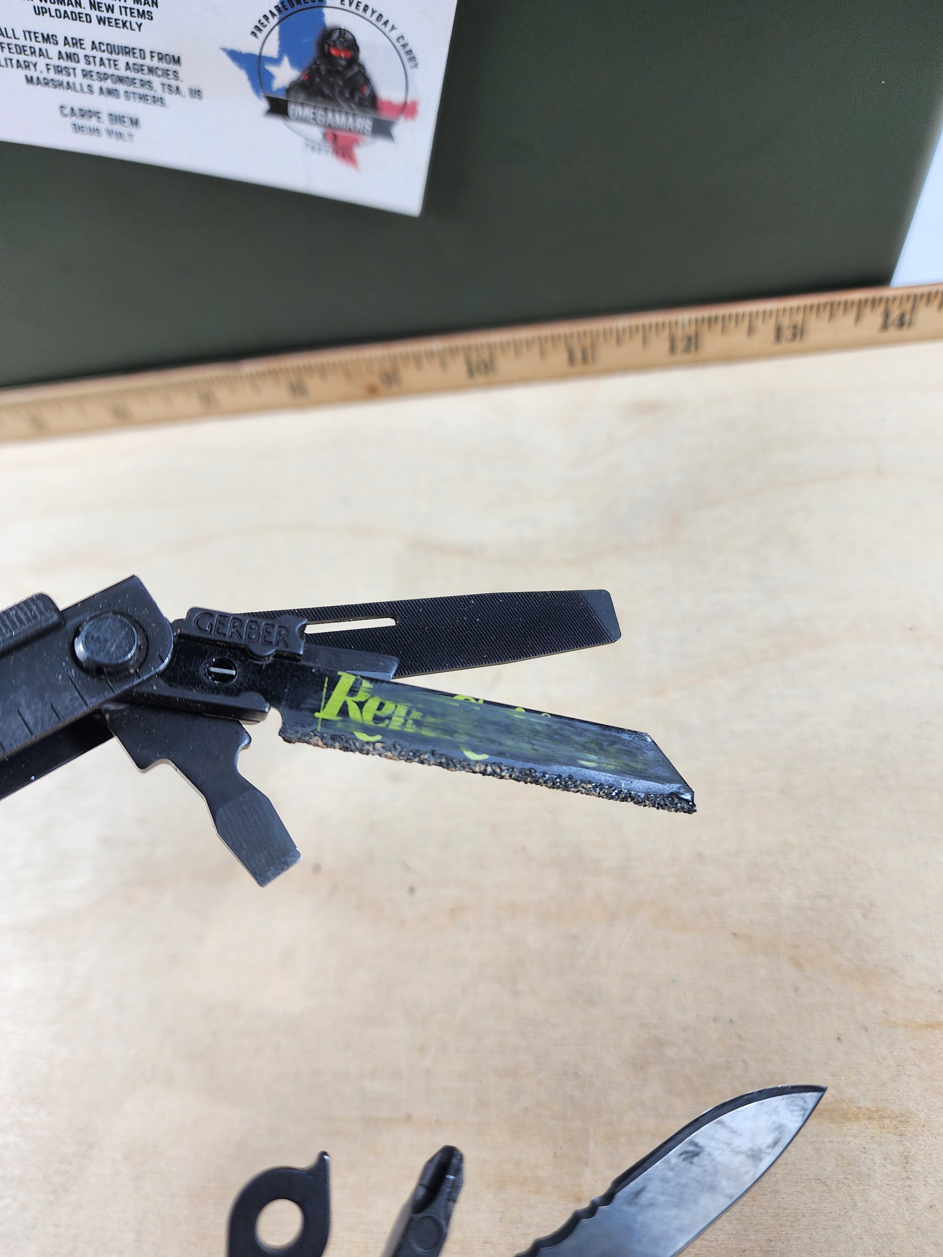 Gerber 600 Multi-Plier D.E.T. Multi Tool MP 600 DET