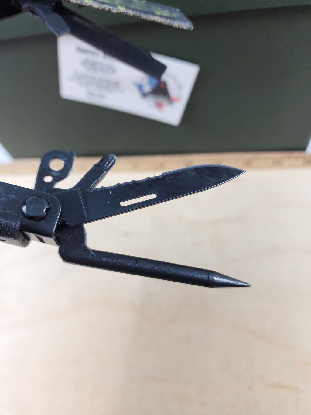 Gerber 600 Multi-Plier D.E.T. Multi Tool MP 600 DET