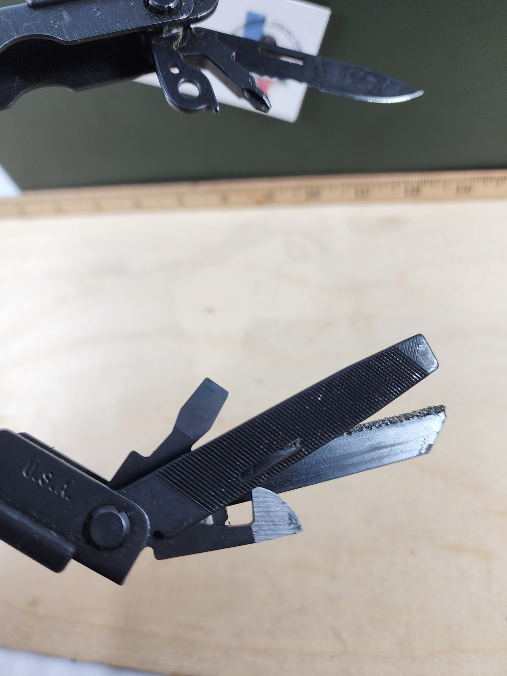 Gerber 600 Multi-Plier D.E.T. Multi Tool MP 600 DET