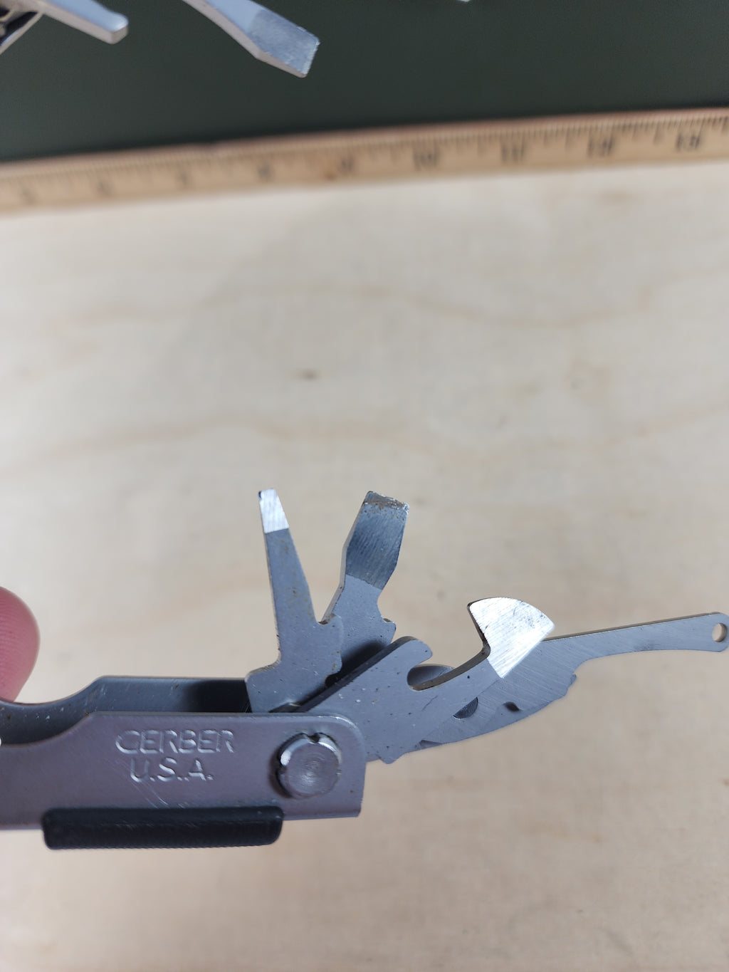 Gerber Compact Sport Multi-Plier 400