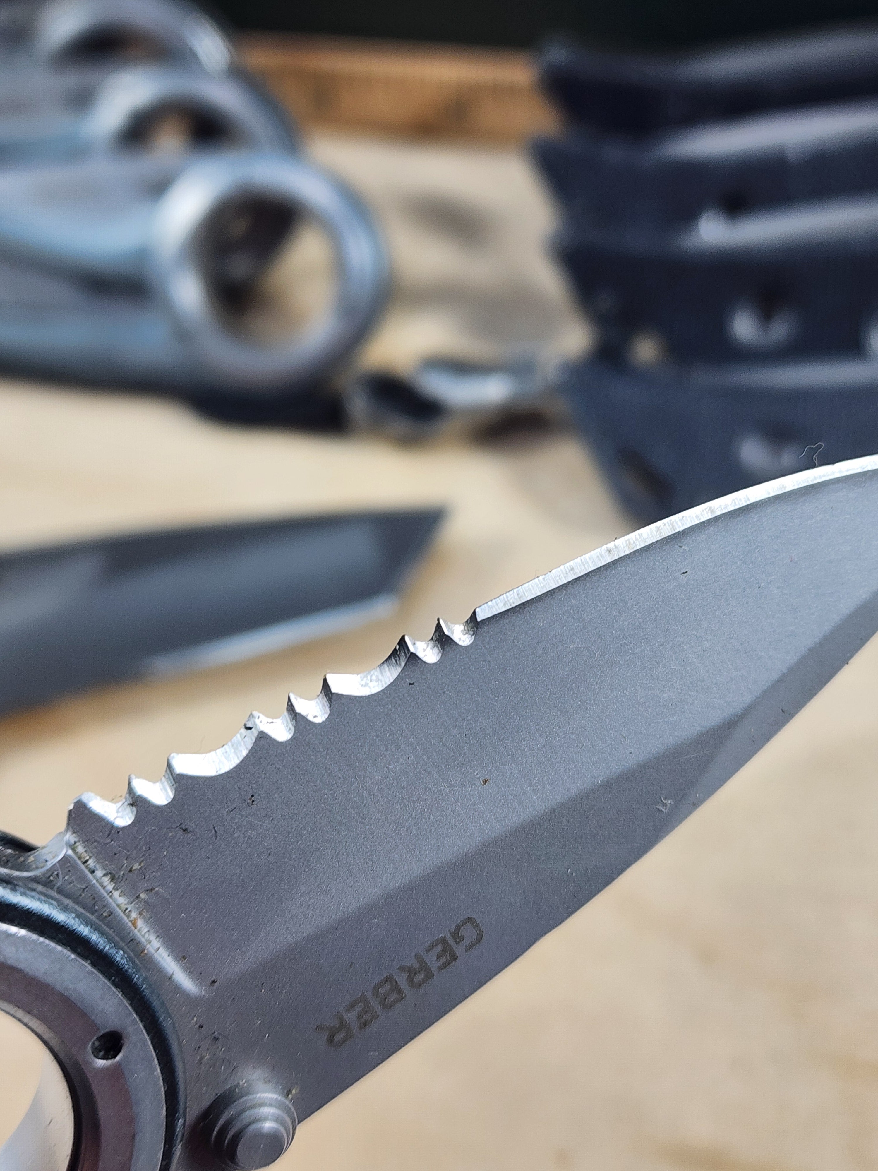 Gerber Remix Serrated