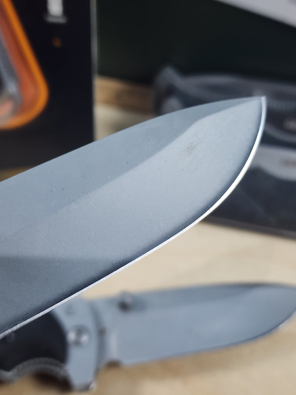 Gerber Freeman Guide Folder - Light Usage - Brand New