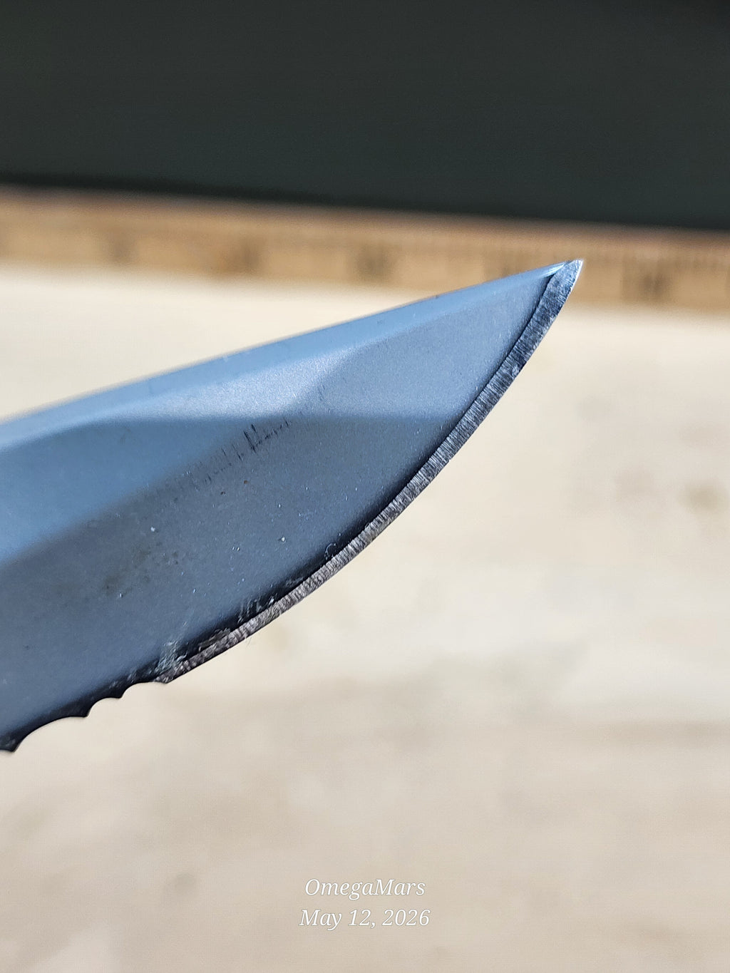 Gerber E-Z Out Skeleton Serrated/Plain - E-Z Out Junior Serrated/Plain. E-Z Out DPSF