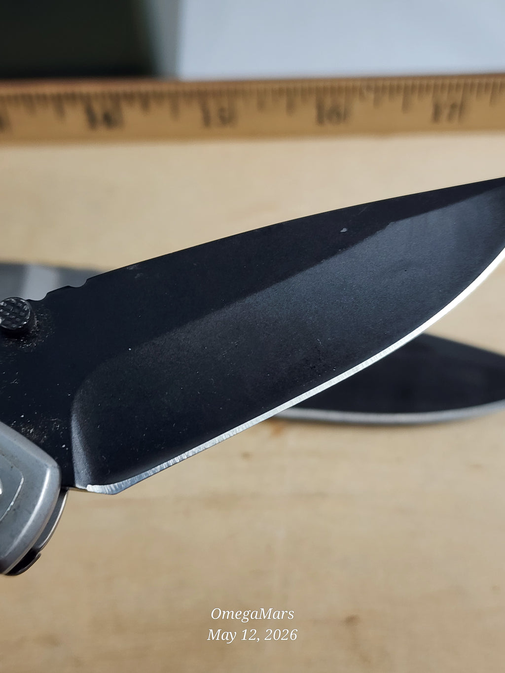Gerber Contrast Drop Point Serrated Folding Knife 31-000596