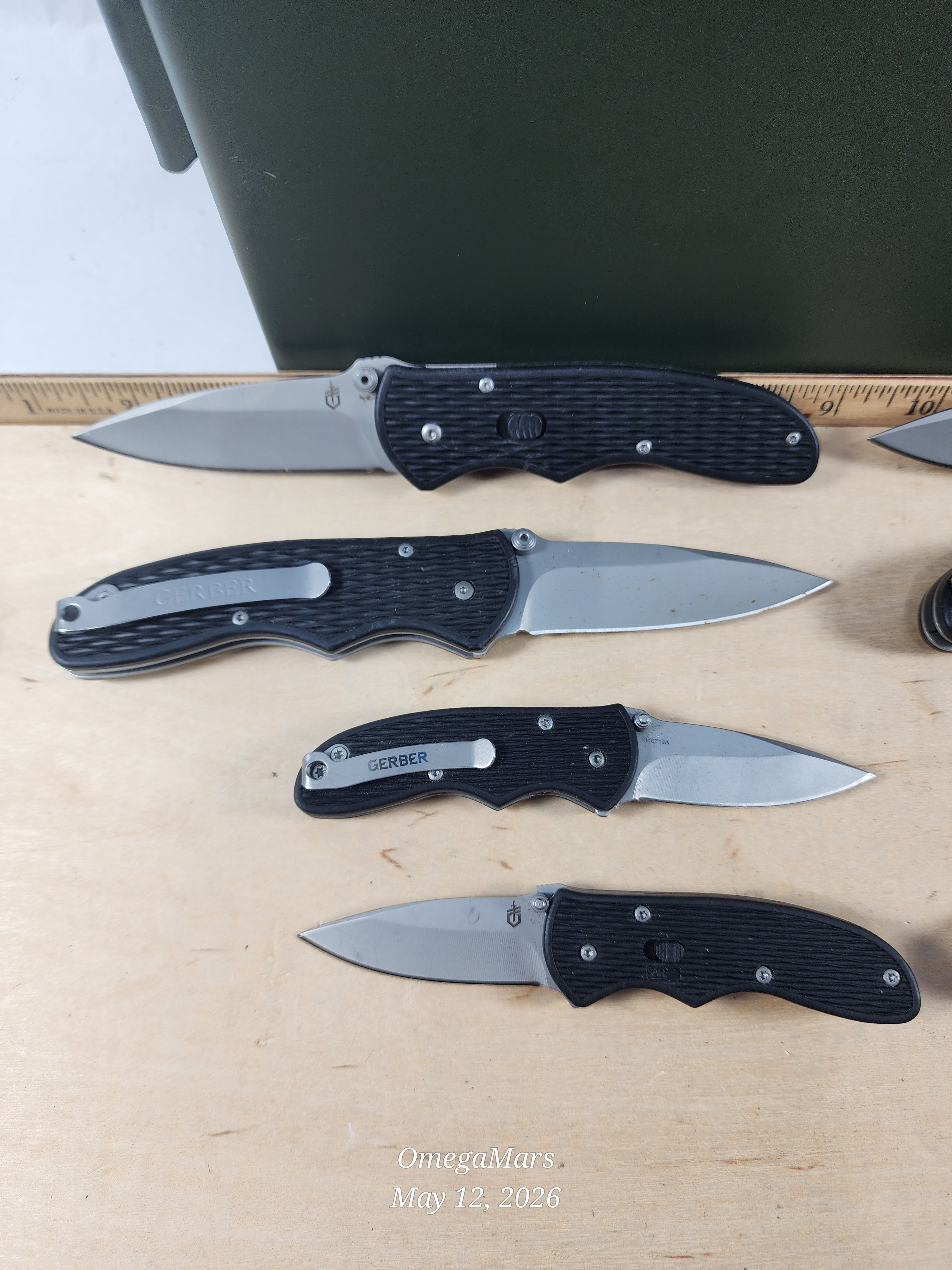 Gerber Fast Draw Pocket knife or Mini-Fast Draw