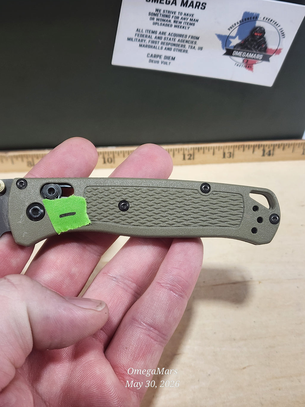 BENCHMADE 535 Bugout S30V - Light Usage - Dirty #1