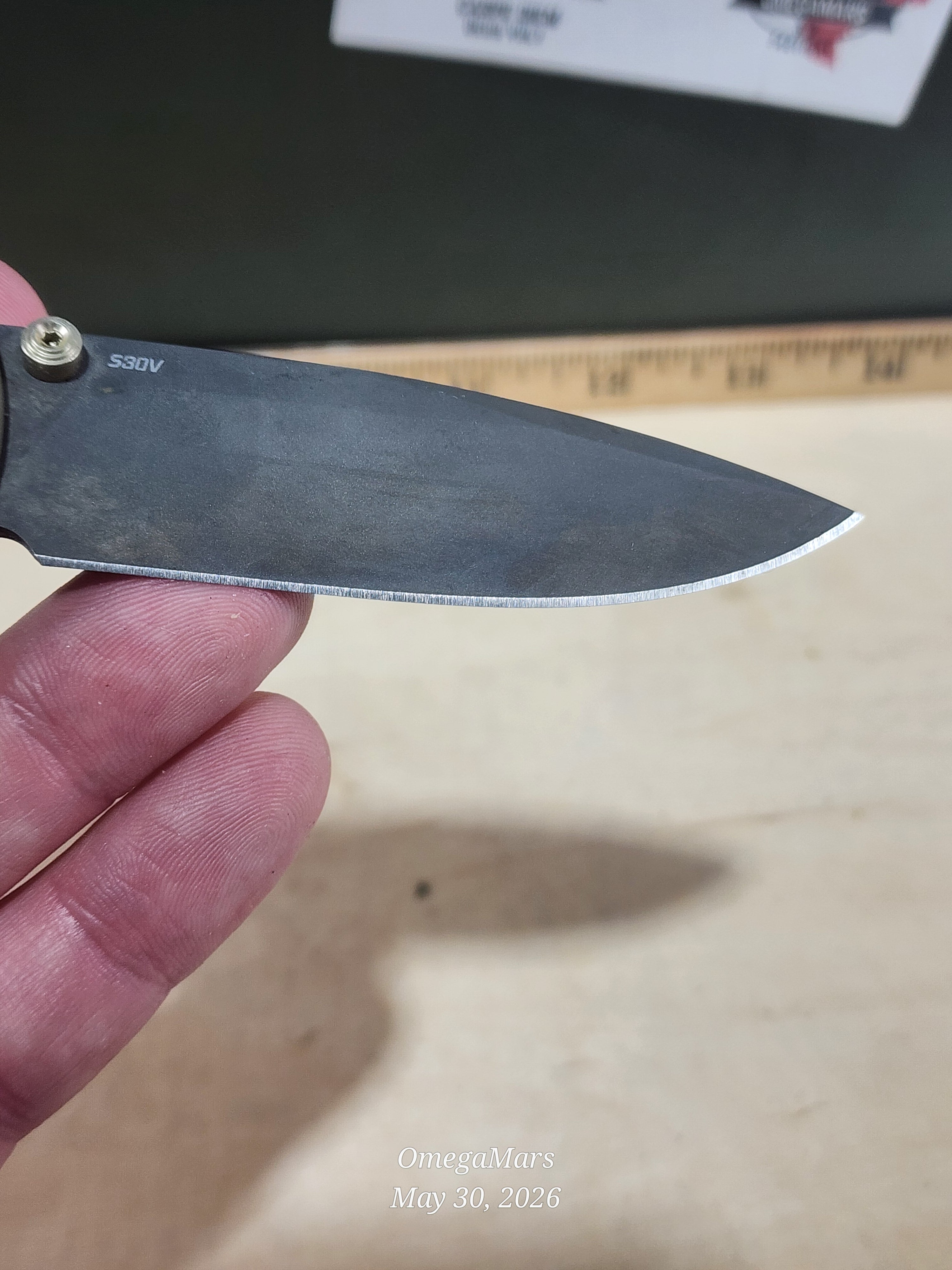 BENCHMADE 535 Bugout S30V - Light Usage - Dirty #1