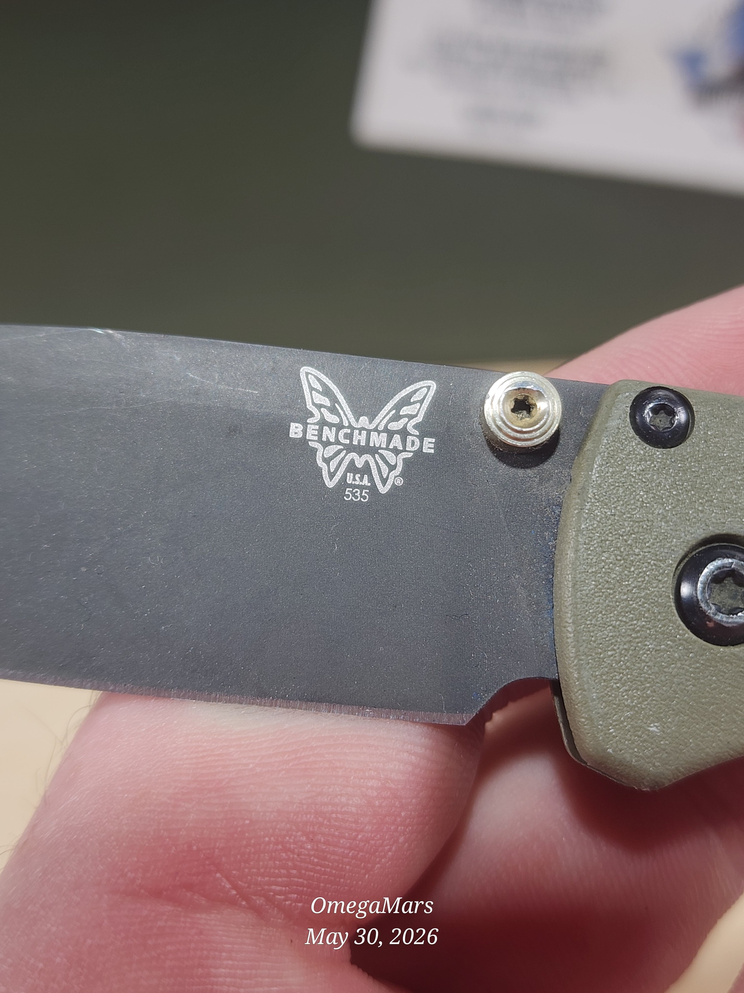 BENCHMADE 535 Bugout S30V - Light Usage - Dirty #2