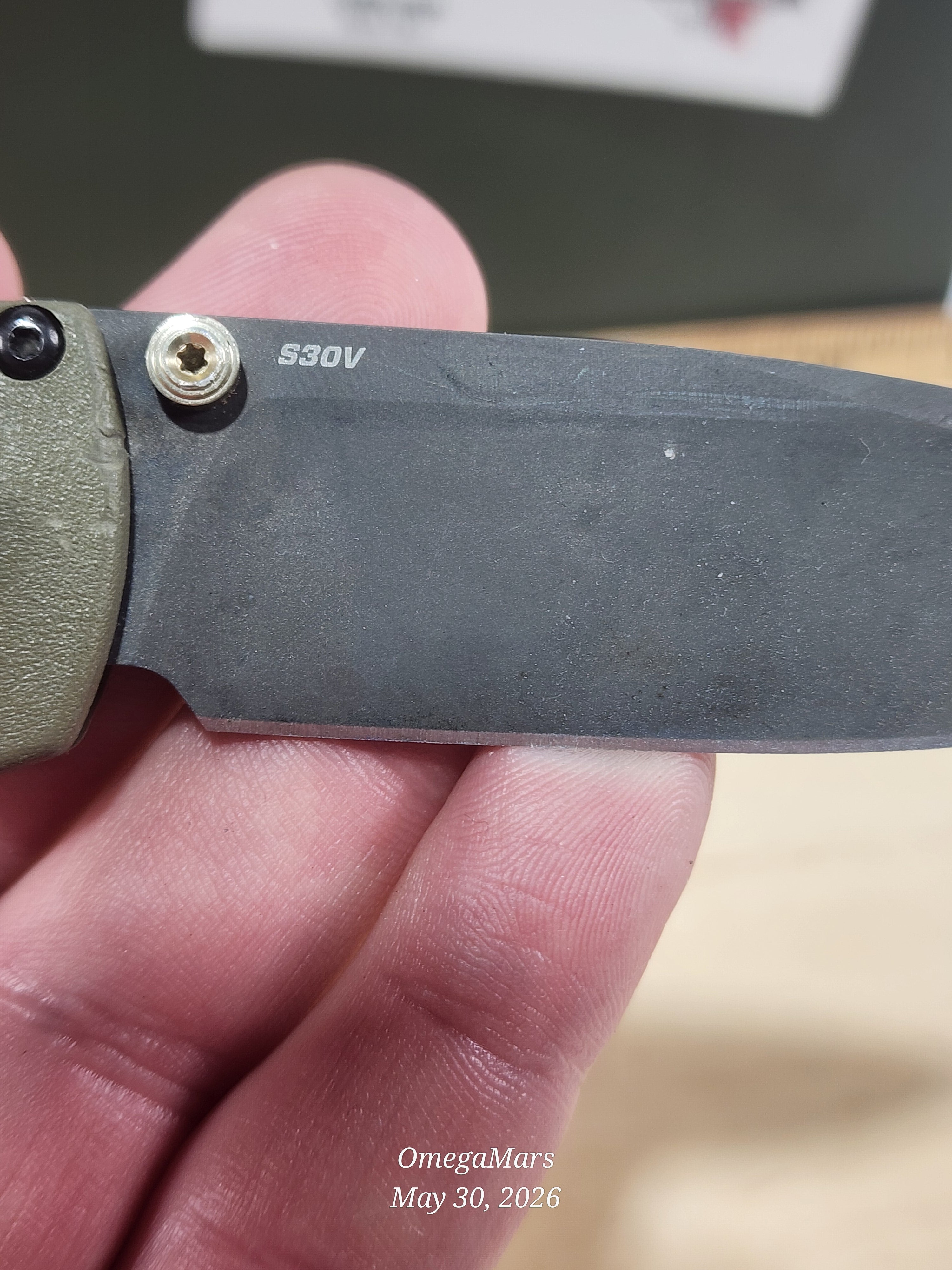 BENCHMADE 535 Bugout S30V - Light Usage - Dirty #2