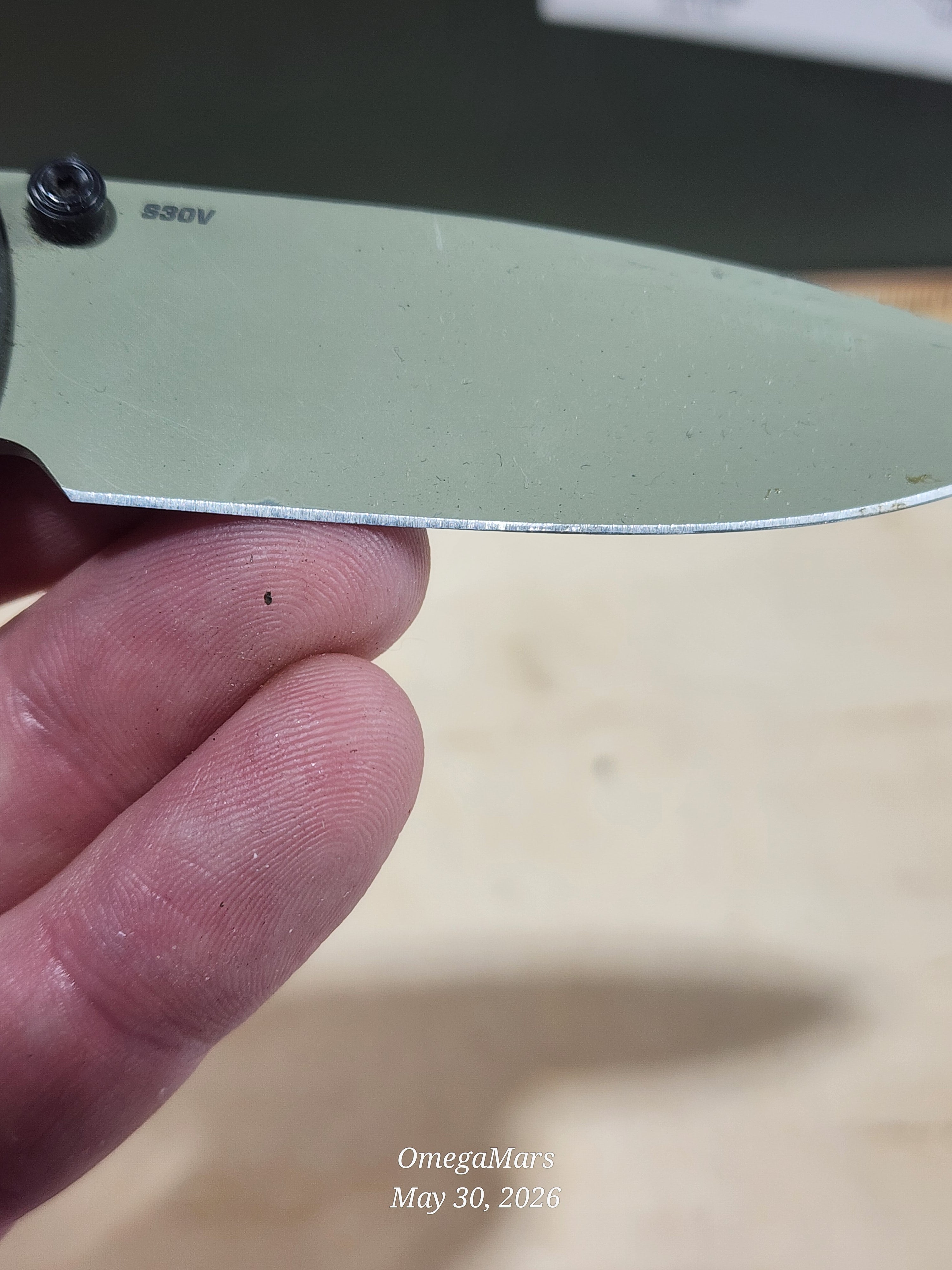 BENCHMADE 535 Bugout S30V - Light Usage - Dirty #6