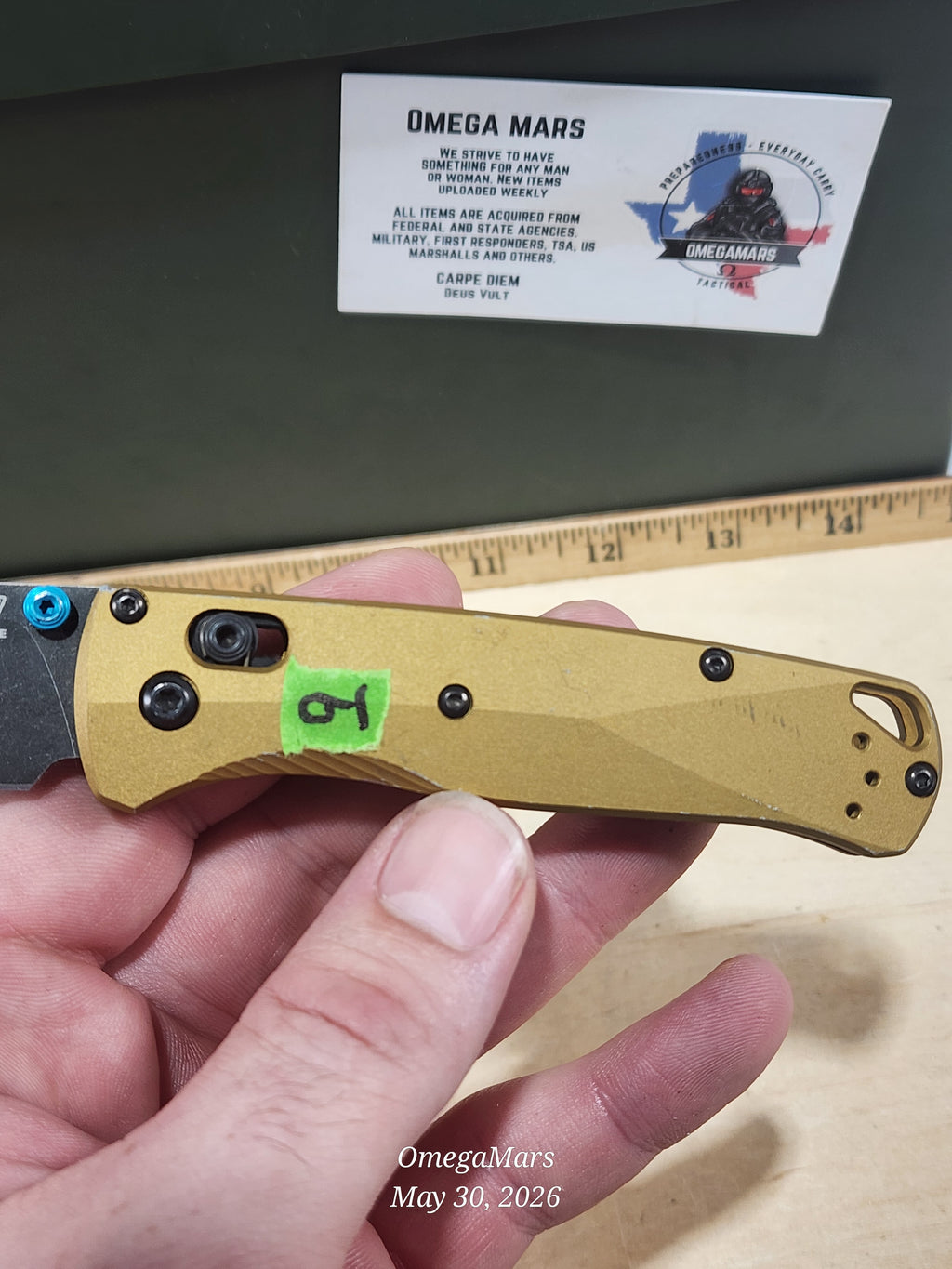BENCHMADE 535 Bugout M390 Burnt Brass - Light Usage - Dirty #9