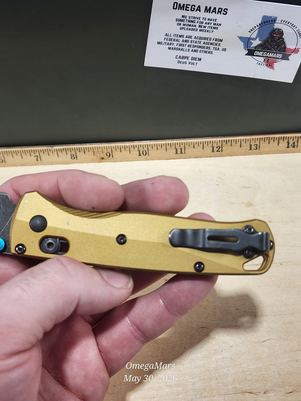 BENCHMADE 535 Bugout M390 Burnt Brass - Light Usage - Dirty #9