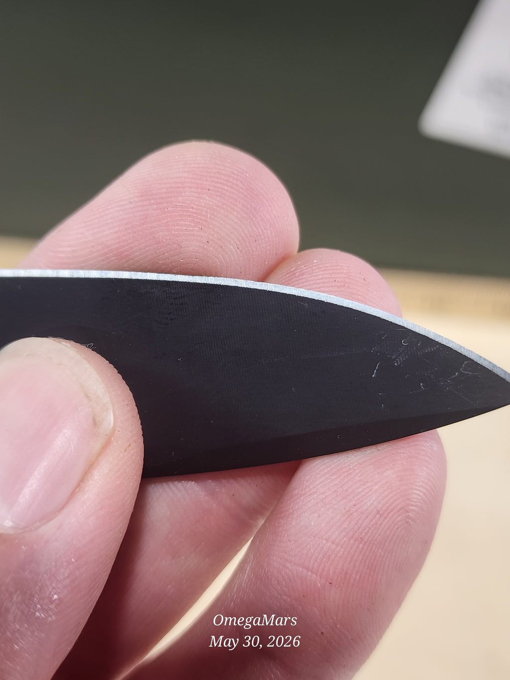 BENCHMADE 533 Mini Bugout S30V - Light Usage - Dirty #12