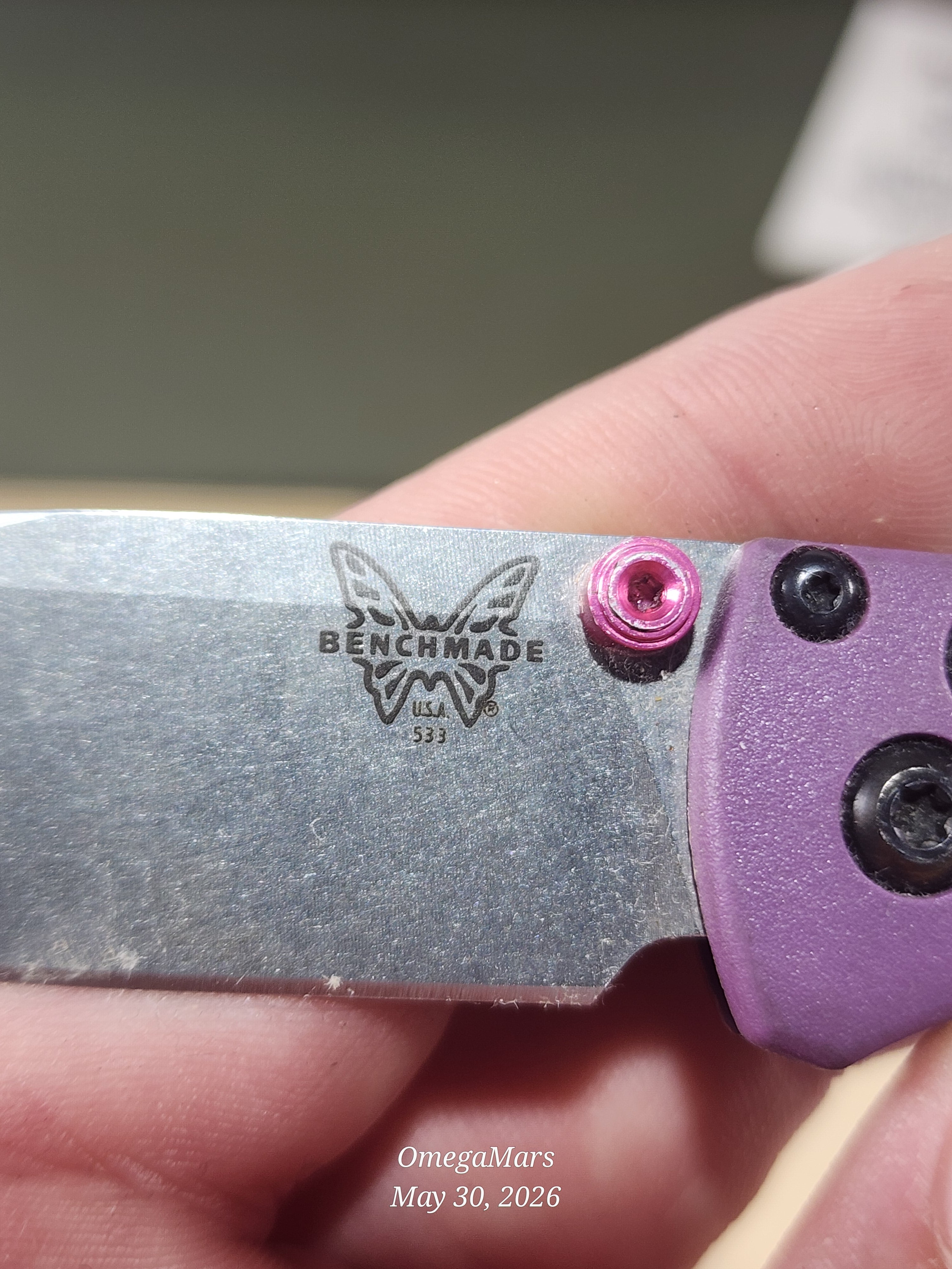 BENCHMADE 533 Mini Bugout S30V - Light Usage - Dirty #13