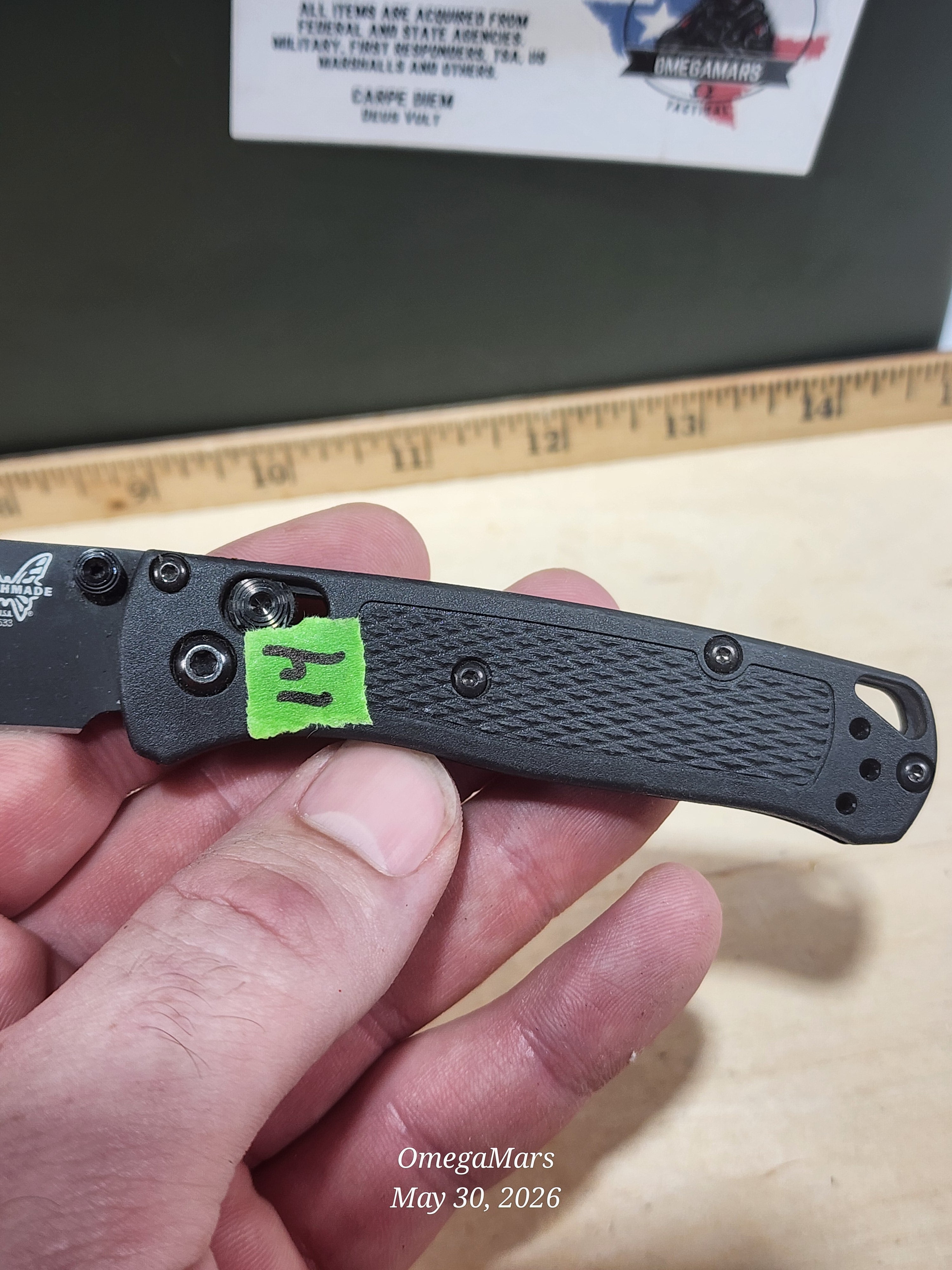 BENCHMADE 533 Mini Bugout S30V - Light Usage - Dirty #14