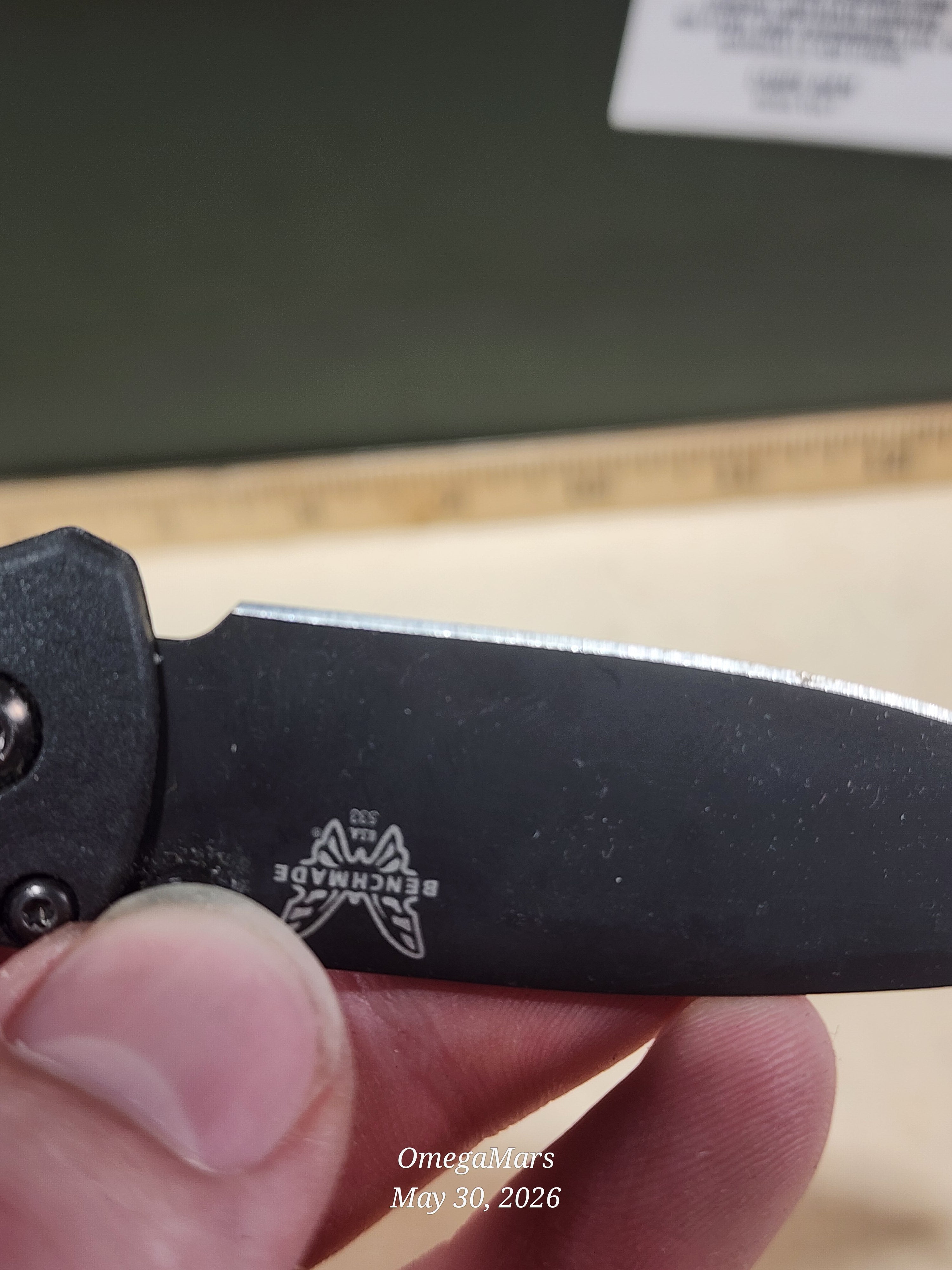 BENCHMADE 533 Mini Bugout S30V - Light Usage - Dirty #14