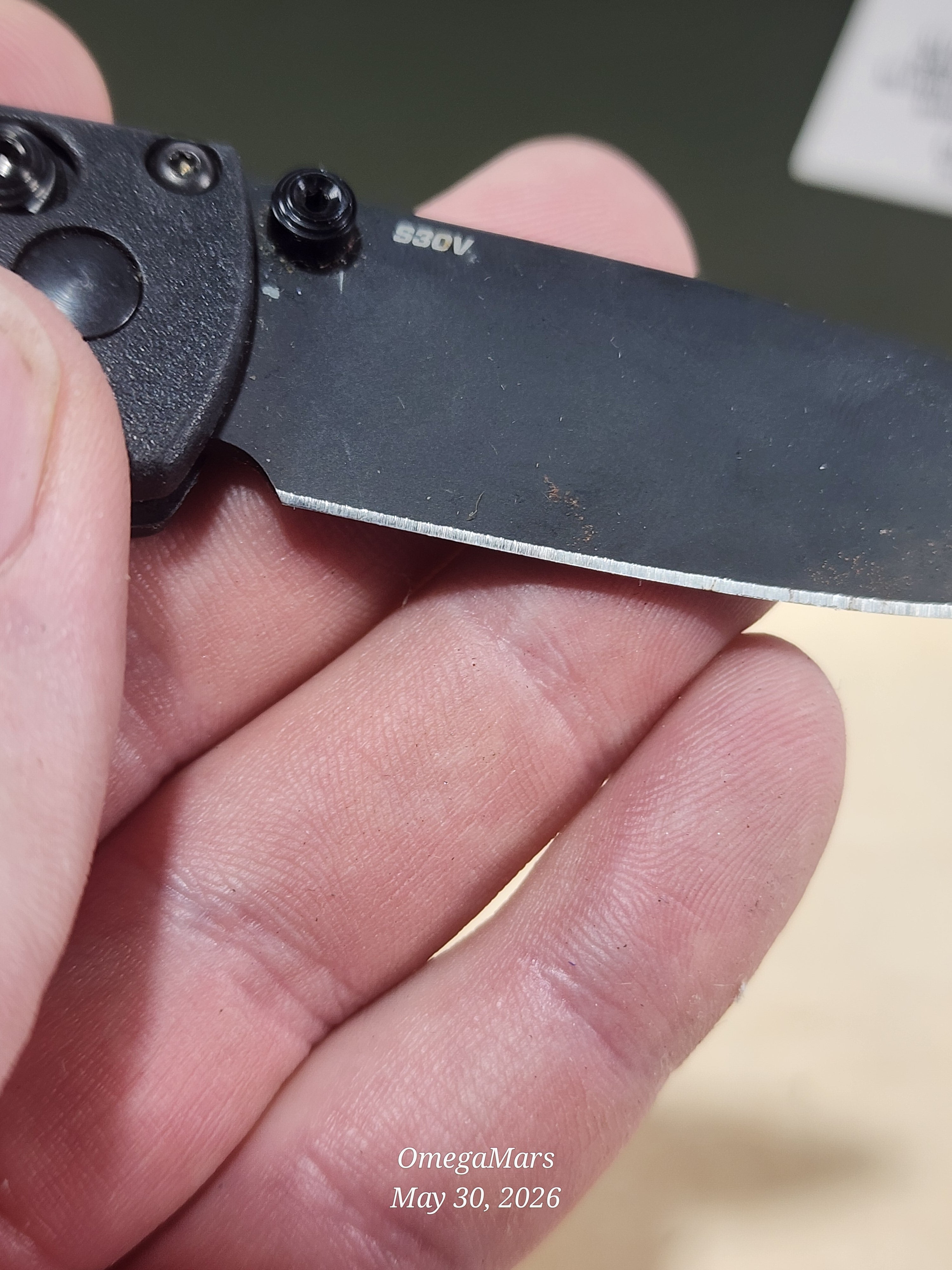 BENCHMADE 533 Mini Bugout S30V - Light Usage - Dirty #14