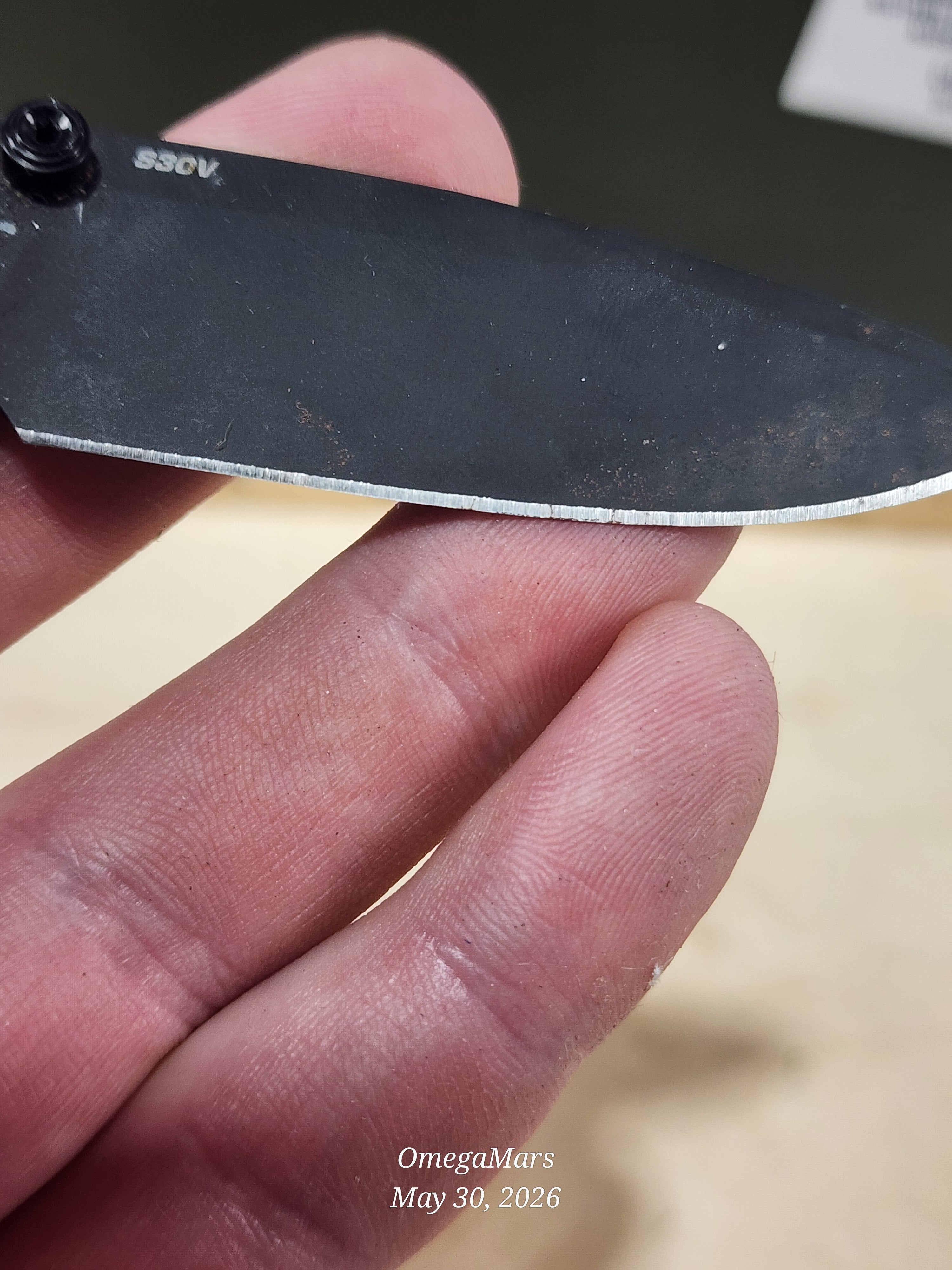 BENCHMADE 533 Mini Bugout S30V - Light Usage - Dirty #14