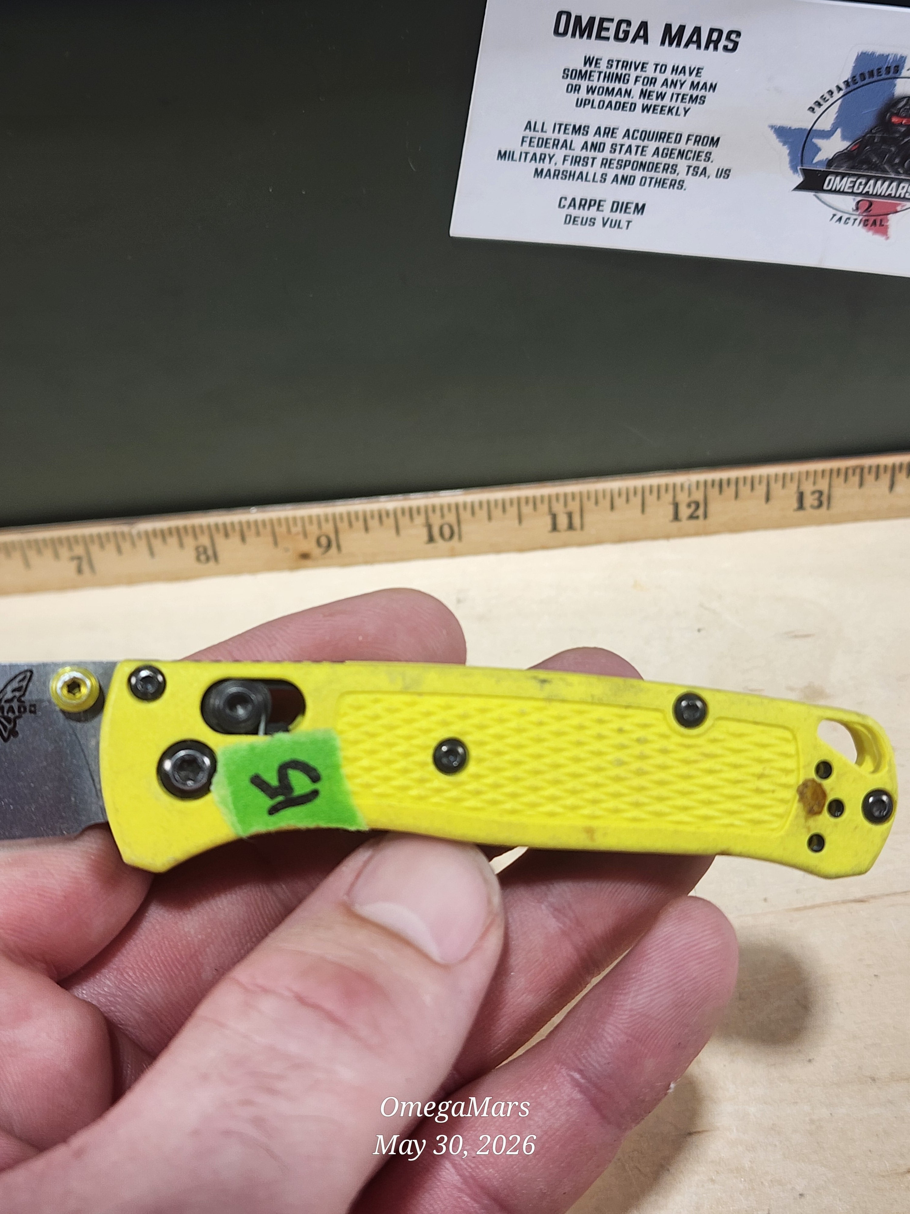 BENCHMADE 533 Mini Bugout S30V - Light Usage - Dirty #15