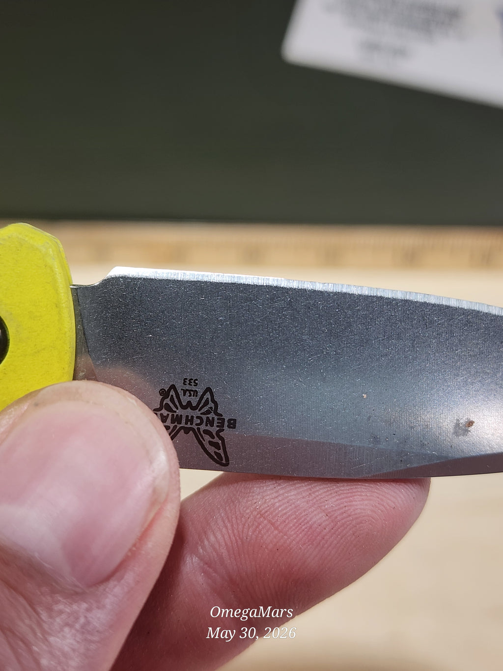 BENCHMADE 533 Mini Bugout S30V - Light Usage - Dirty #15