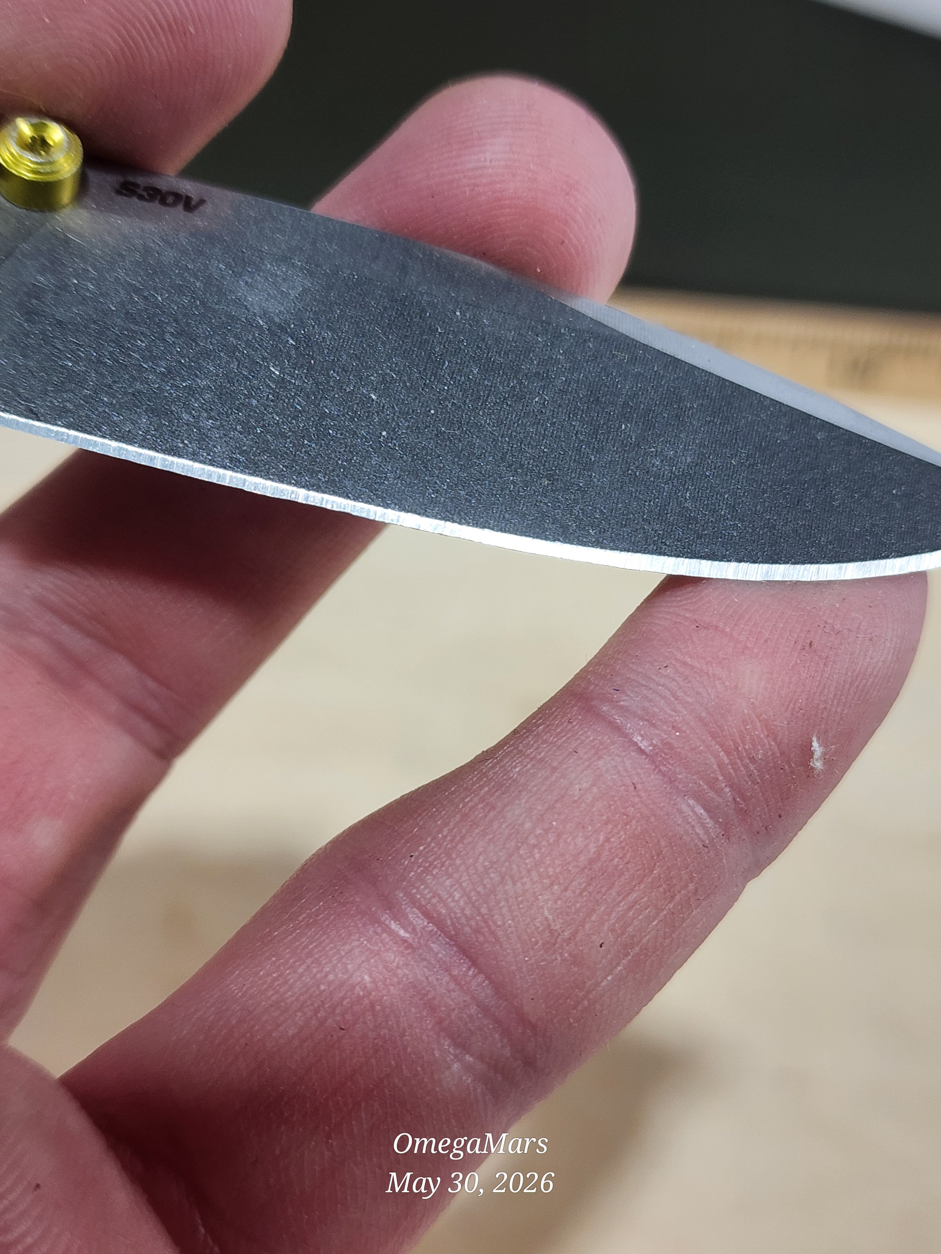 BENCHMADE 533 Mini Bugout S30V - Light Usage - Dirty #15