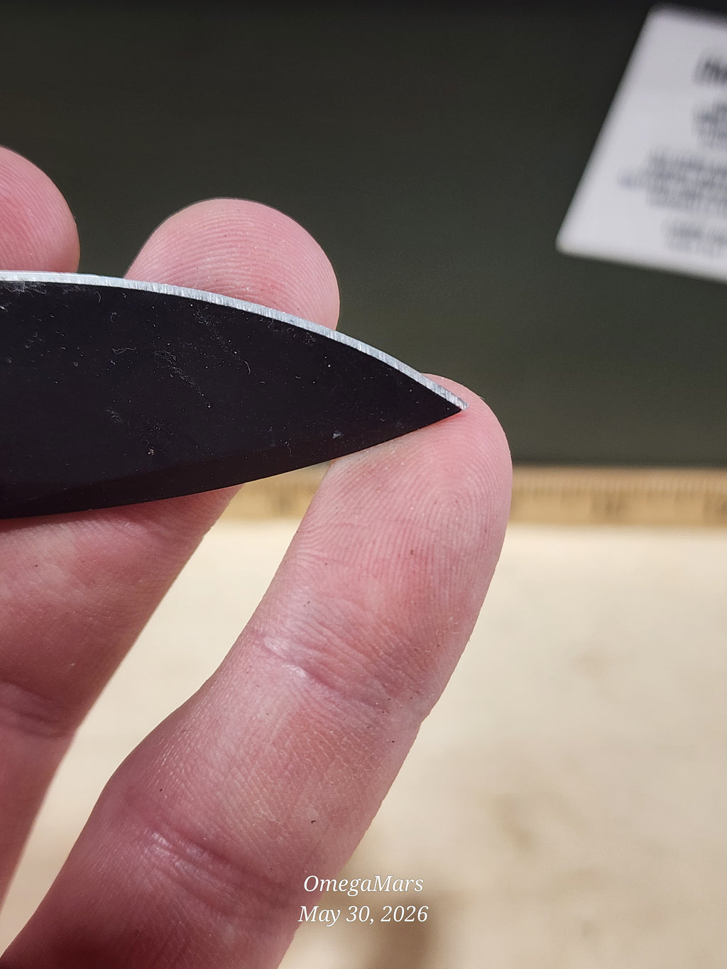 BENCHMADE 533 Mini Bugout S30V - Light Usage - Dirty #17