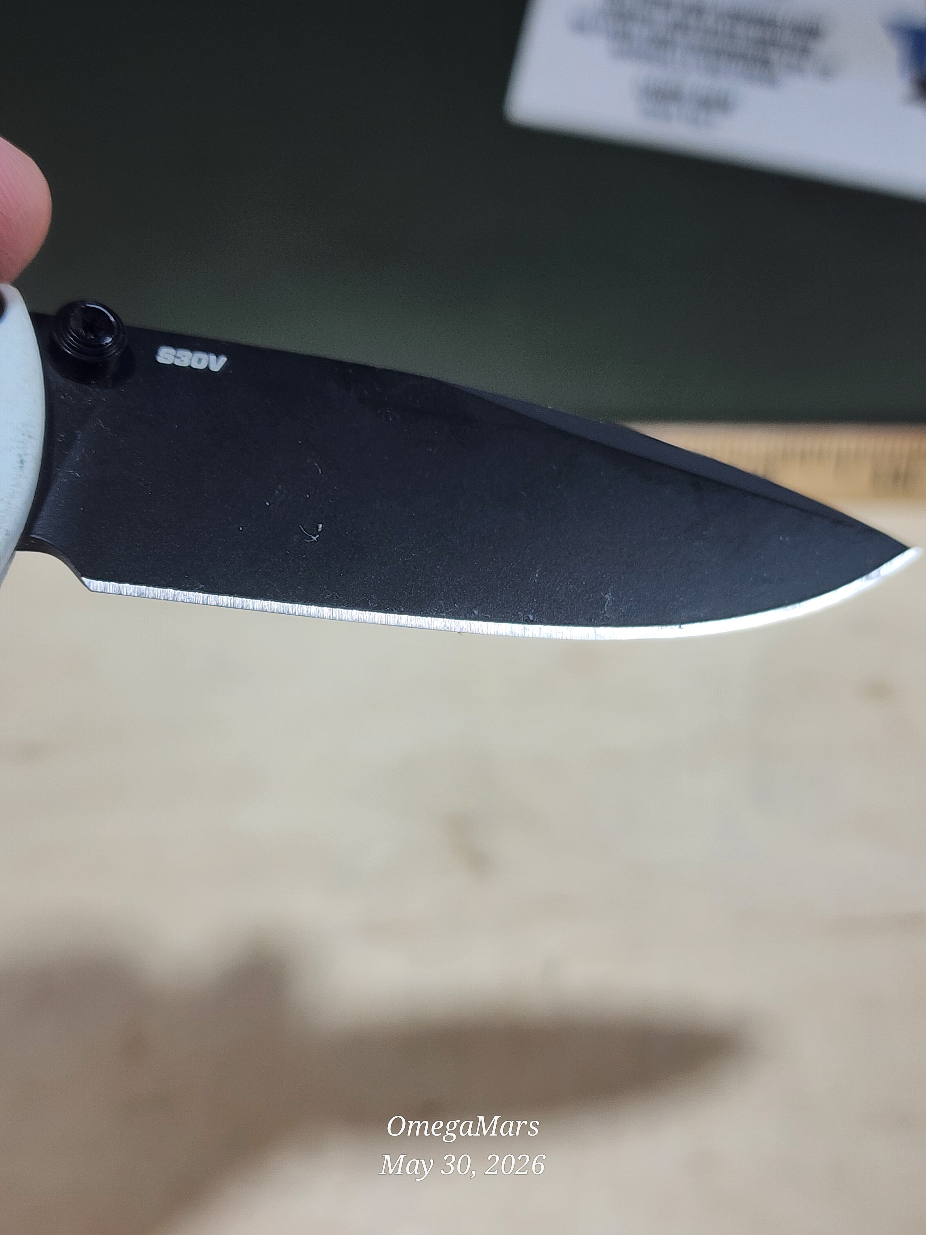 BENCHMADE 533 Mini Bugout S30V - Light Usage - Dirty #17