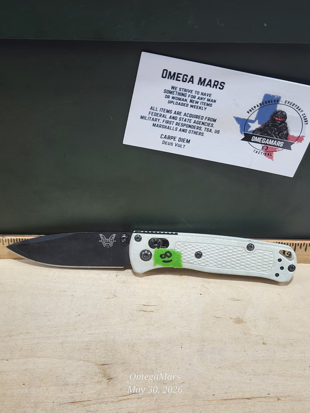 BENCHMADE 533 Mini Bugout S30V - Light Usage - Dirty #18
