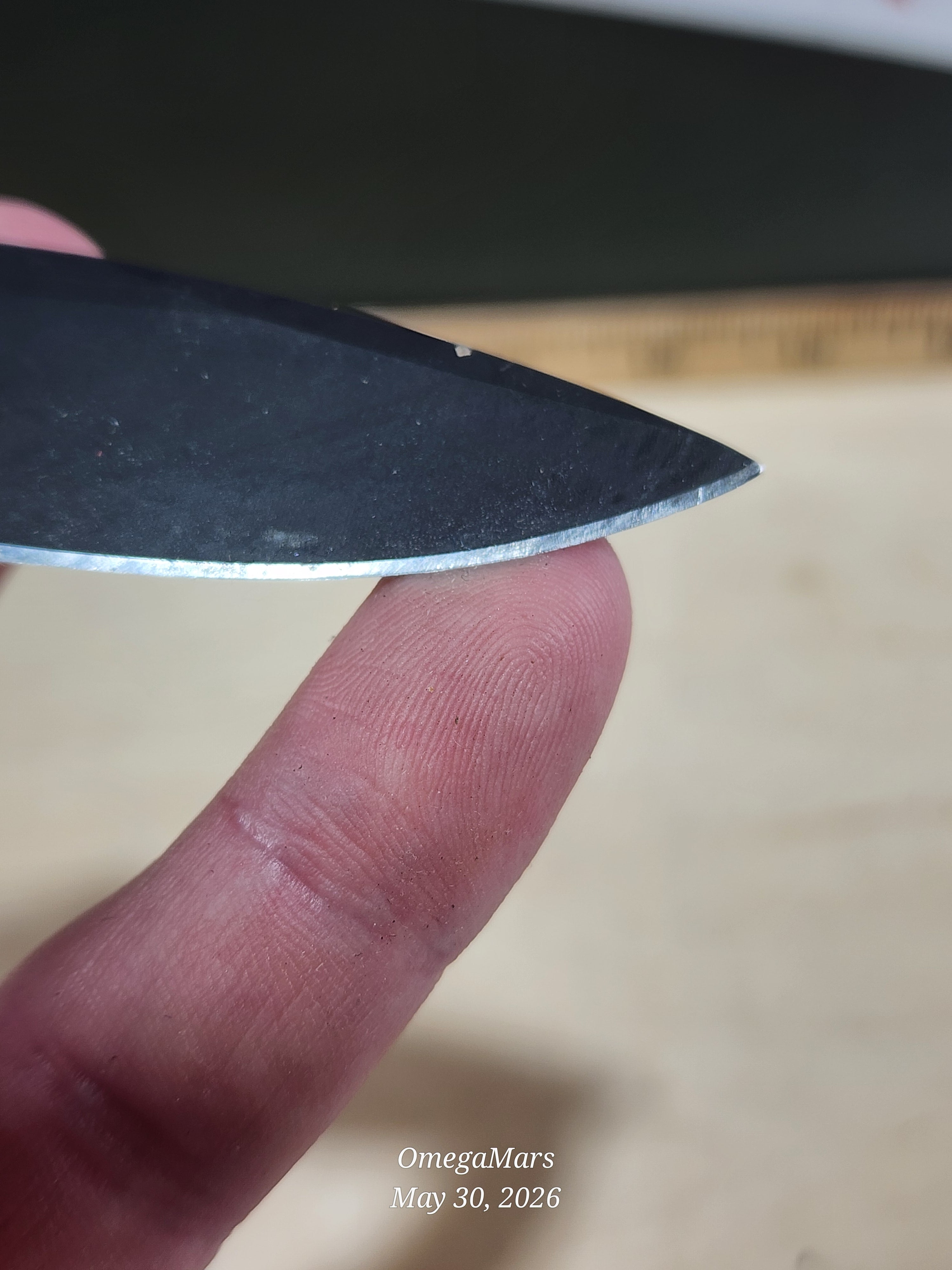 BENCHMADE 533 Mini Bugout S30V - Light Usage - Dirty #18