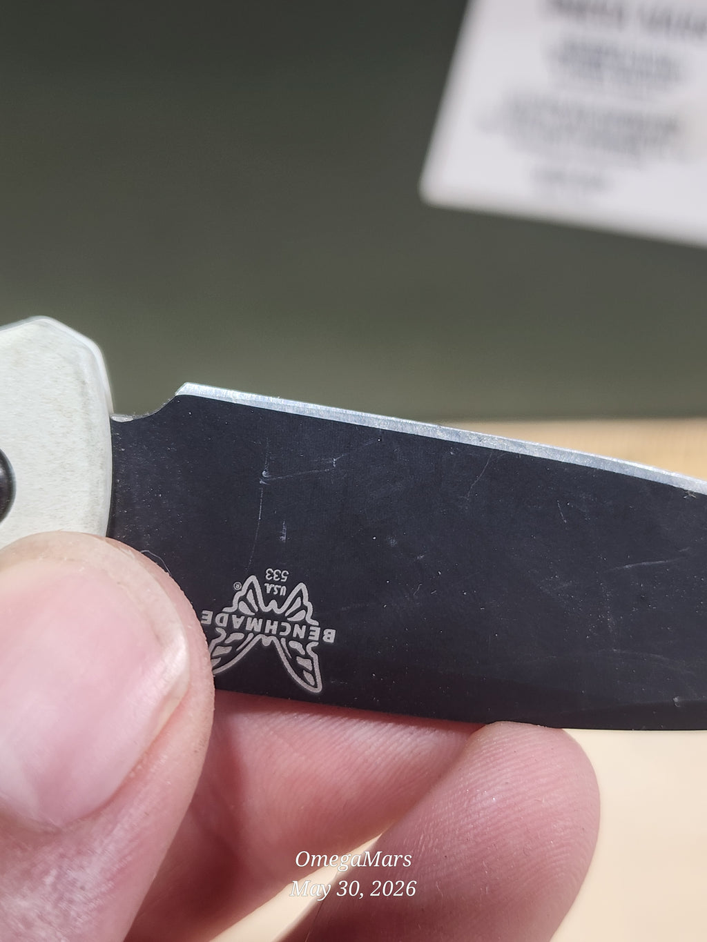 BENCHMADE 533 Mini Bugout S30V - Light Usage - Dirty #18