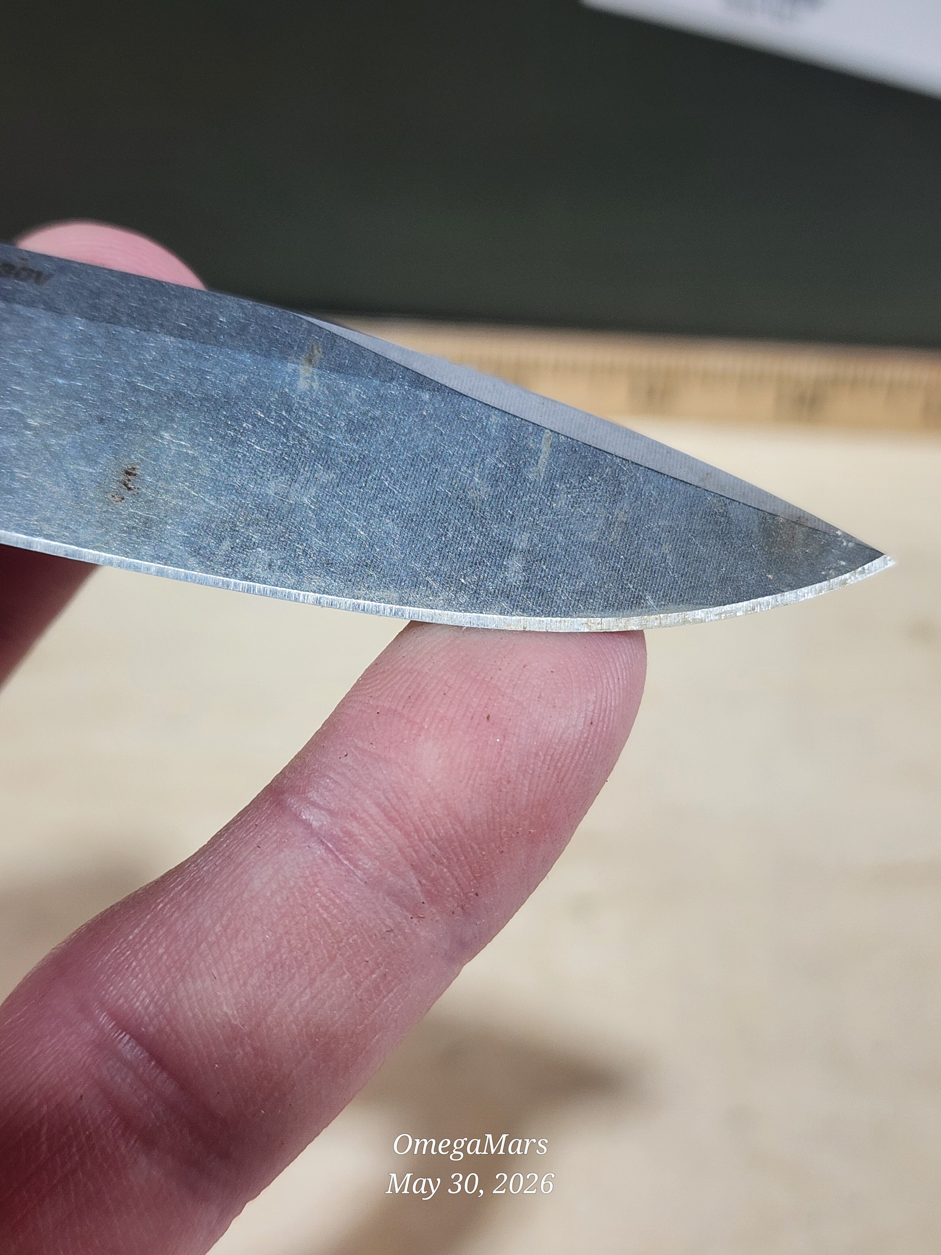 BENCHMADE 533 Mini Bugout S30V - Light Usage - Dirty #19