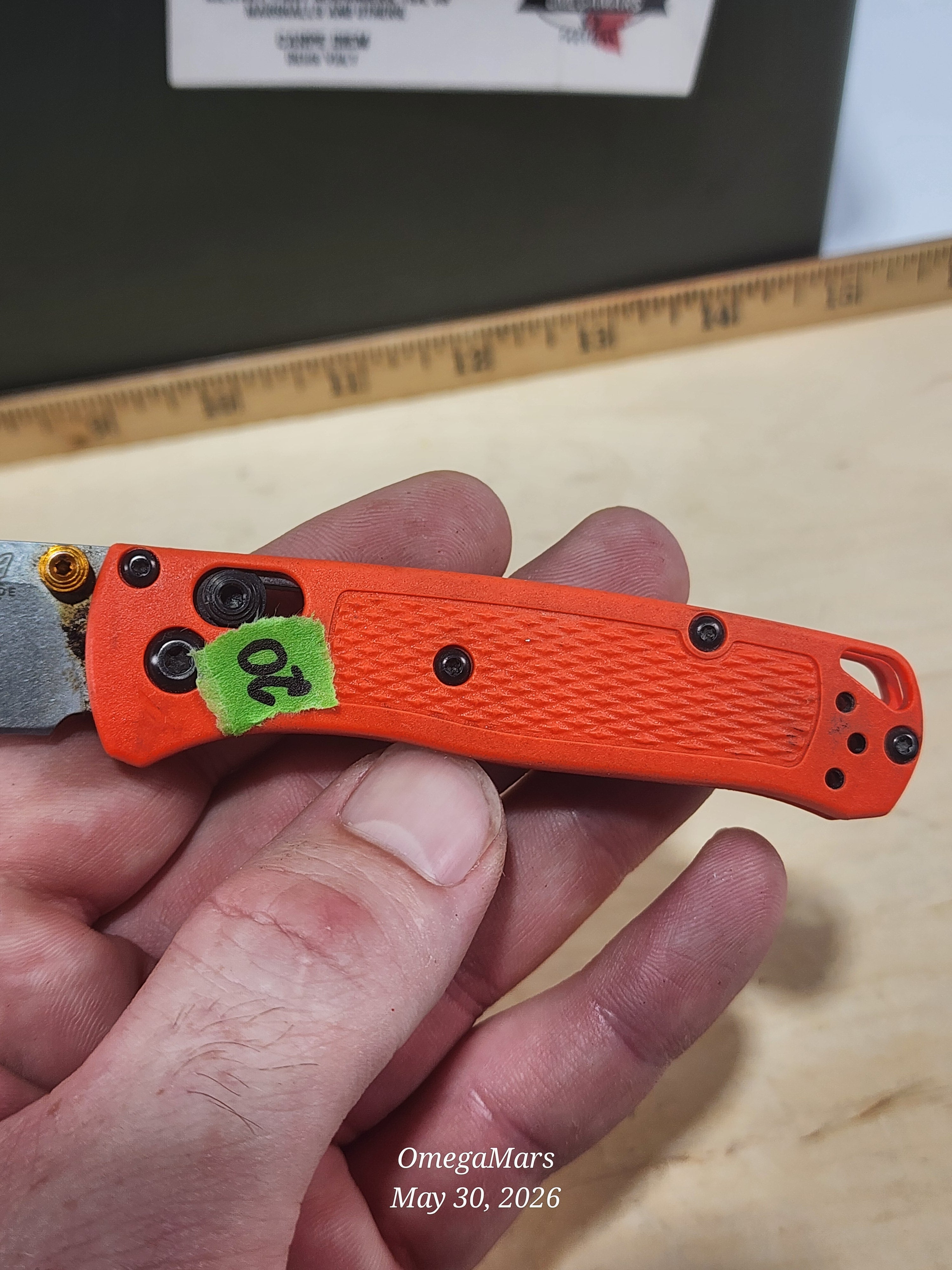 BENCHMADE 533 Mini Bugout S30V - Light Usage - Dirty #20