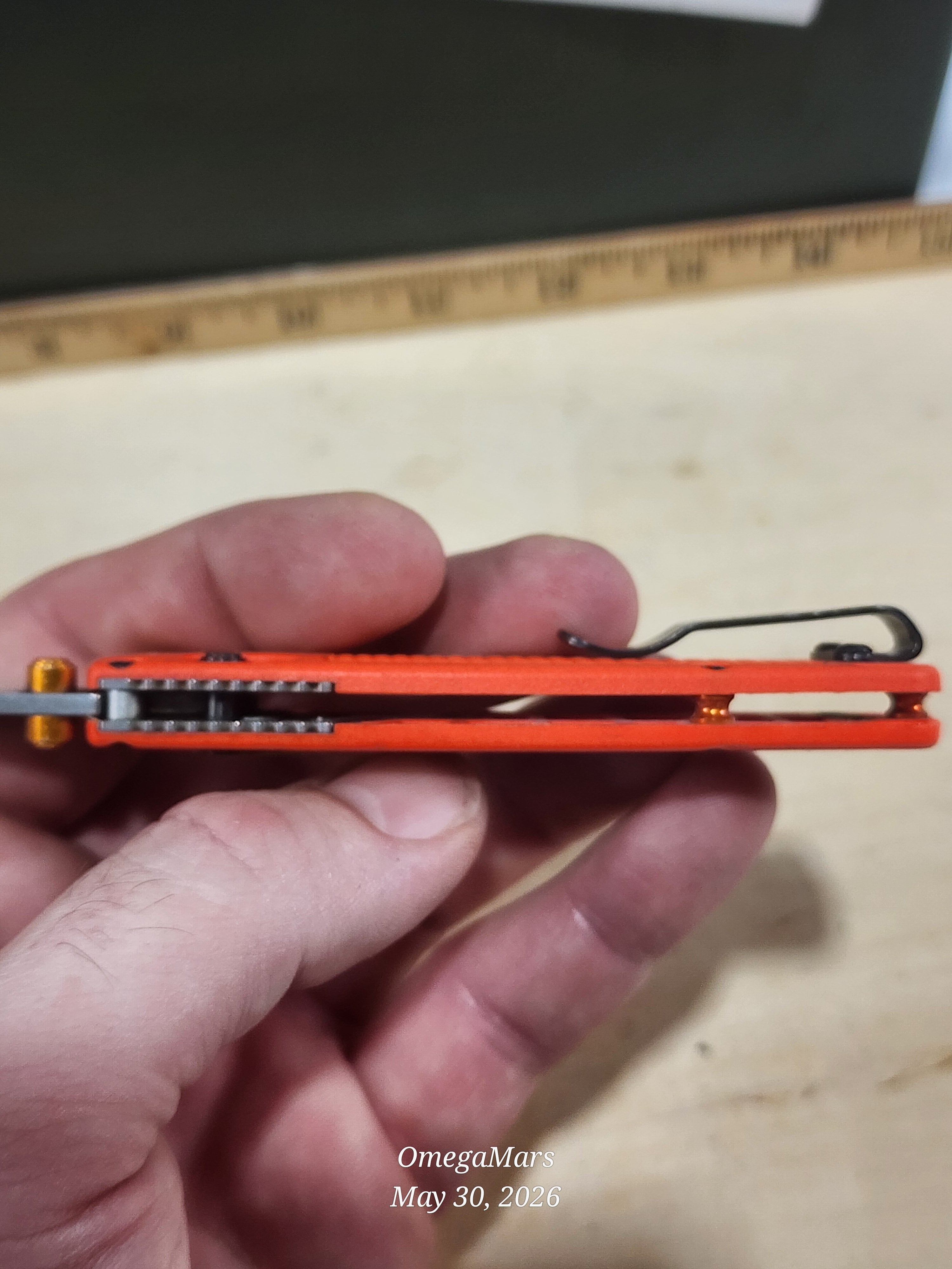 BENCHMADE 533 Mini Bugout S30V - Light Usage - Dirty #20
