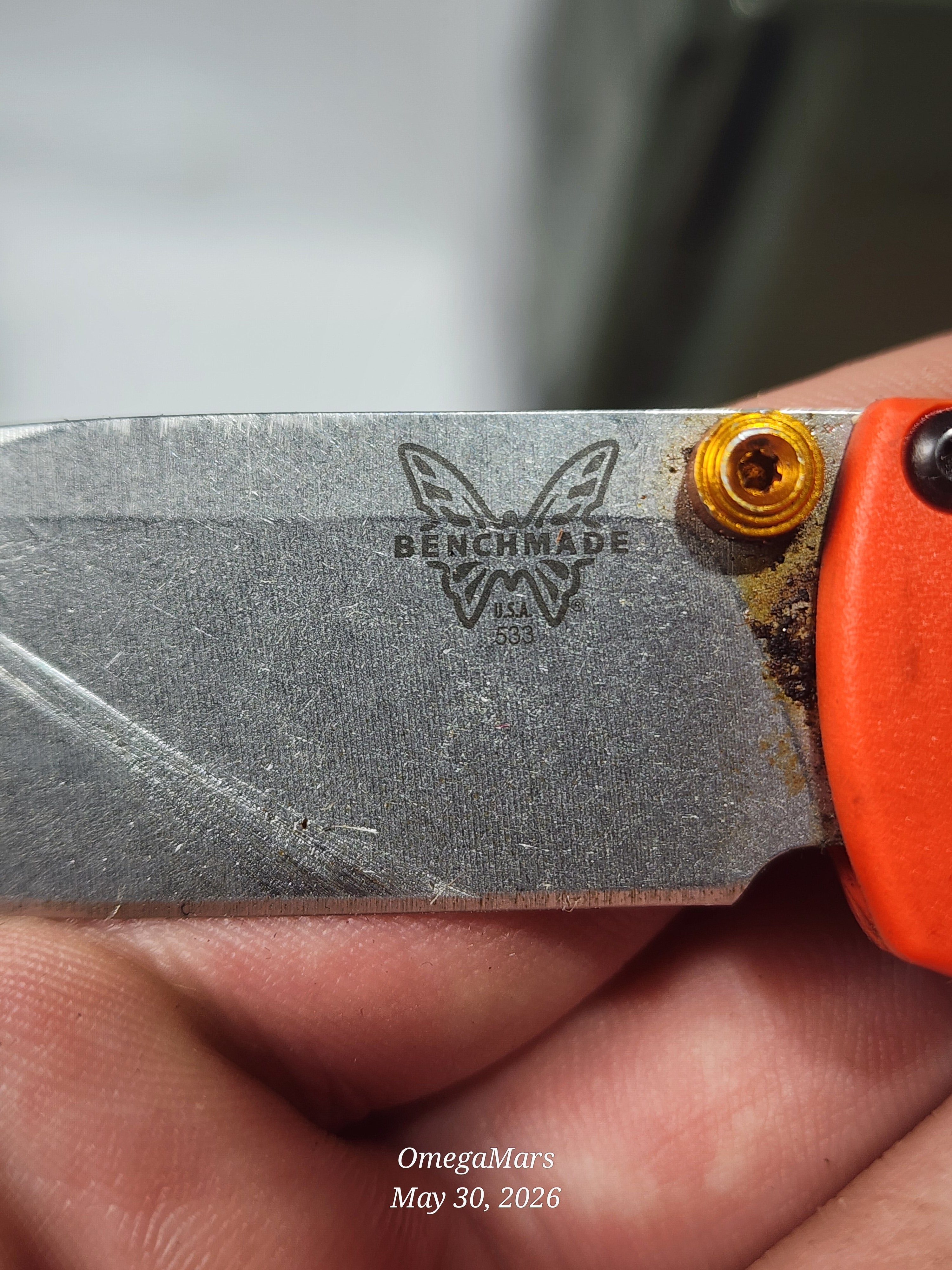 BENCHMADE 533 Mini Bugout S30V - Light Usage - Dirty #20