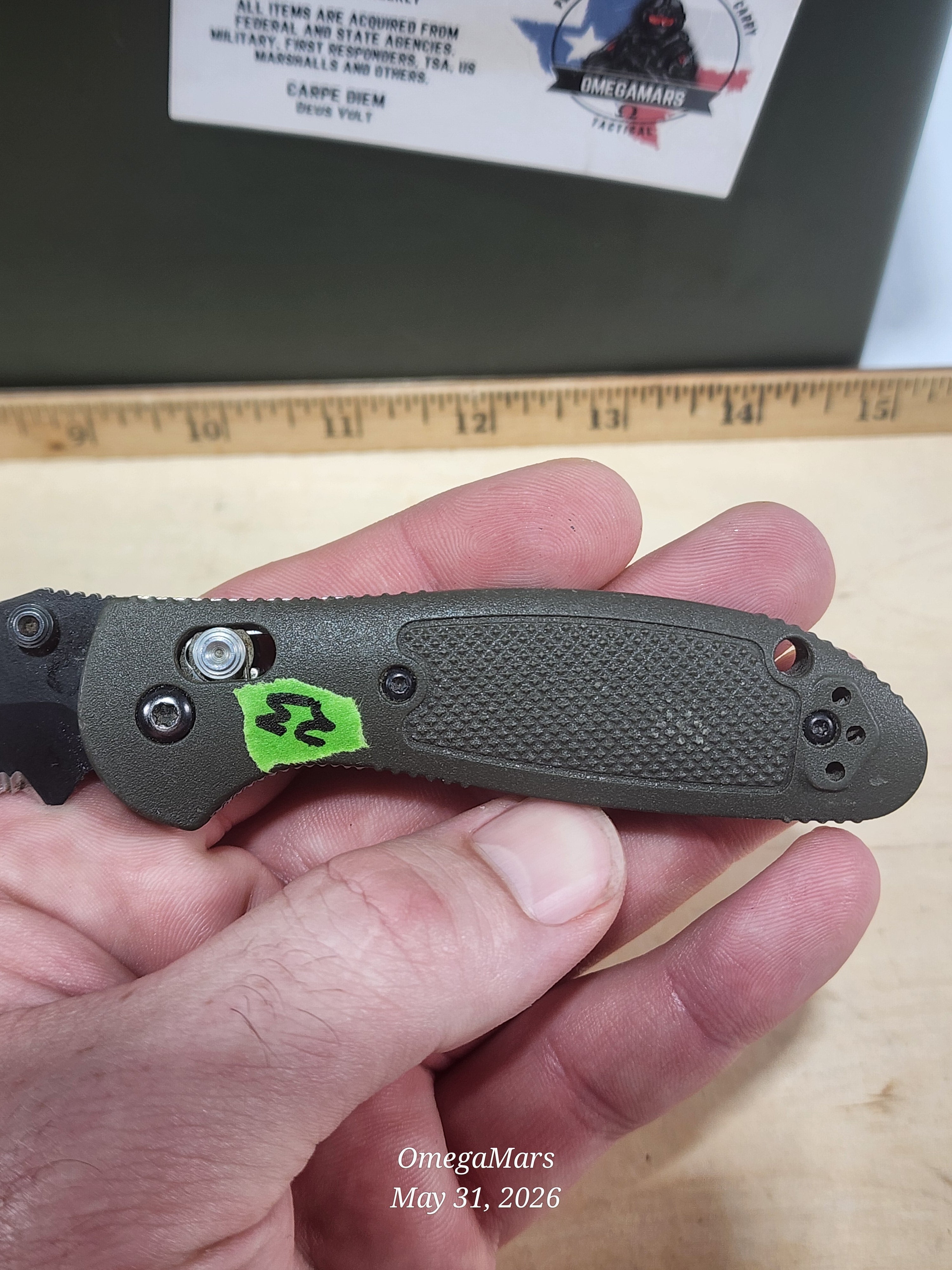 BENCHMADE 556-154CM Mini Griptilian - Light Usage - #23Gr
