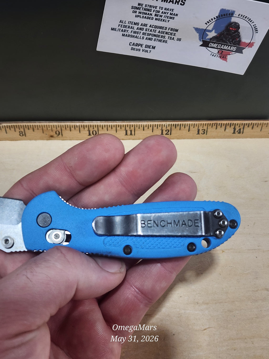 BENCHMADE 556 Mini Griptilian - Light Usage - S30V steel #26Gr