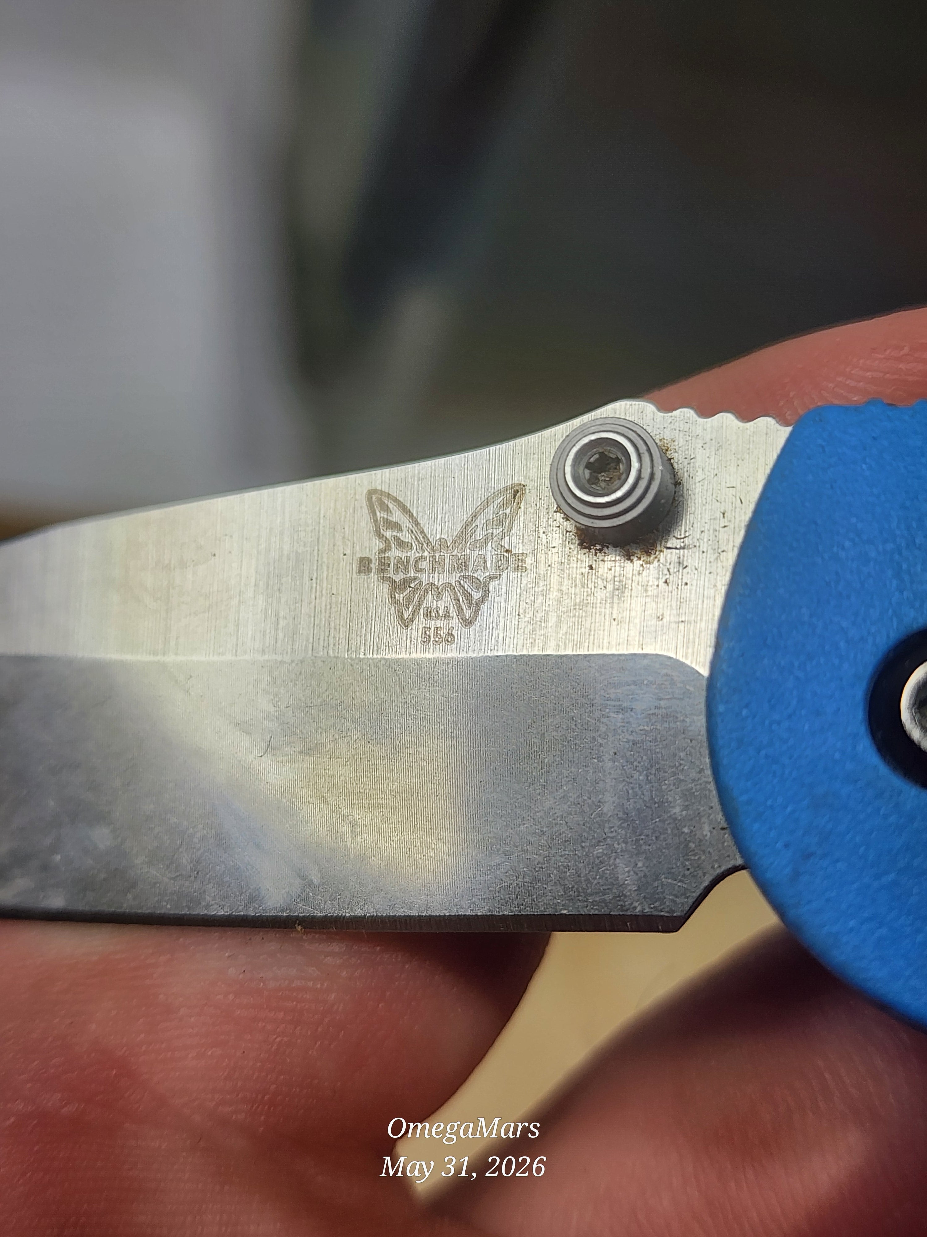 BENCHMADE 556 - S30V - Mini Griptilain - Light Usage/Dirty - #26Gr
