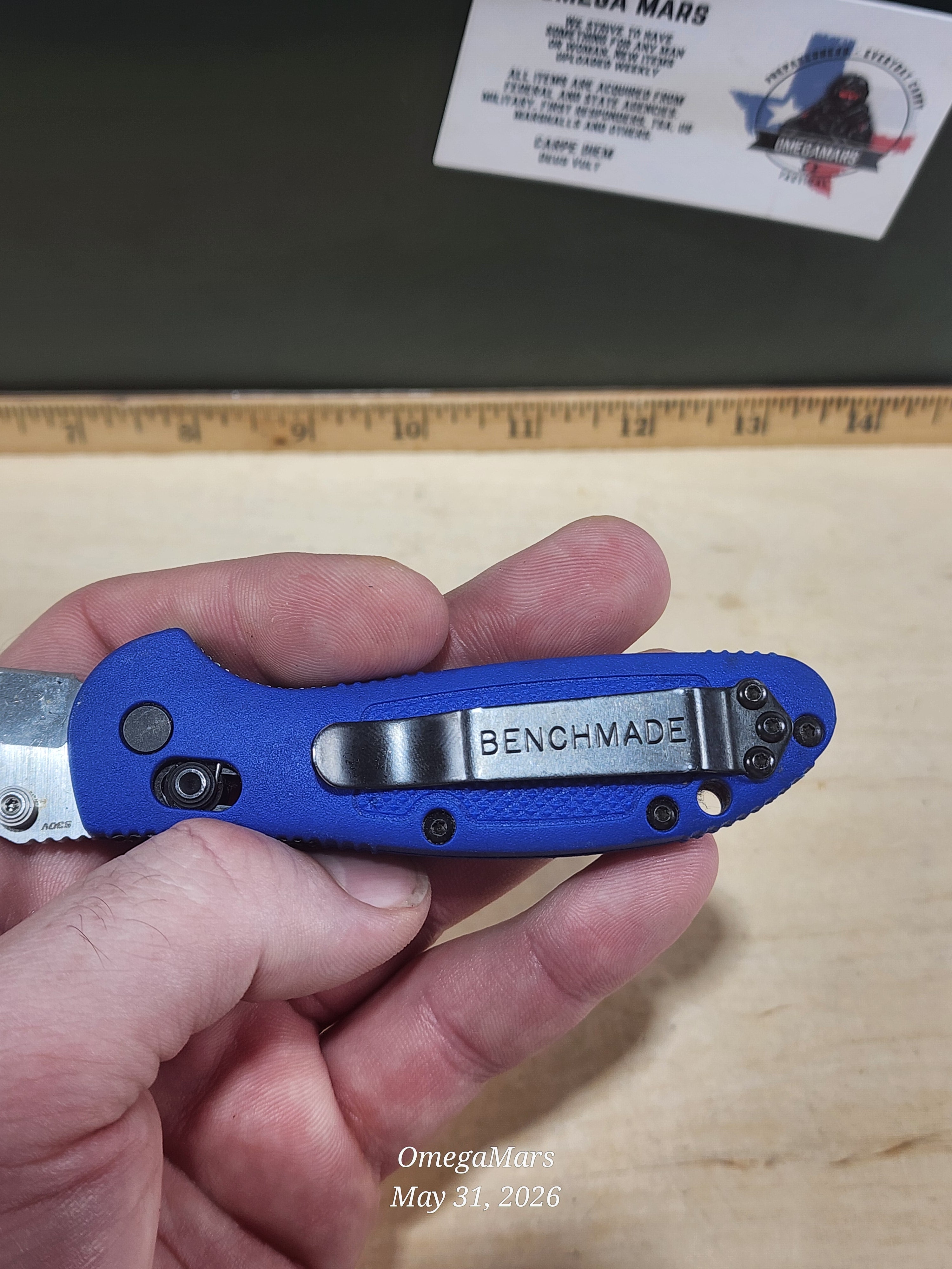 BENCHMADE 557 - S30V - Mini Griptilain Tanto - Light Usage/Dirty - #27Gr
