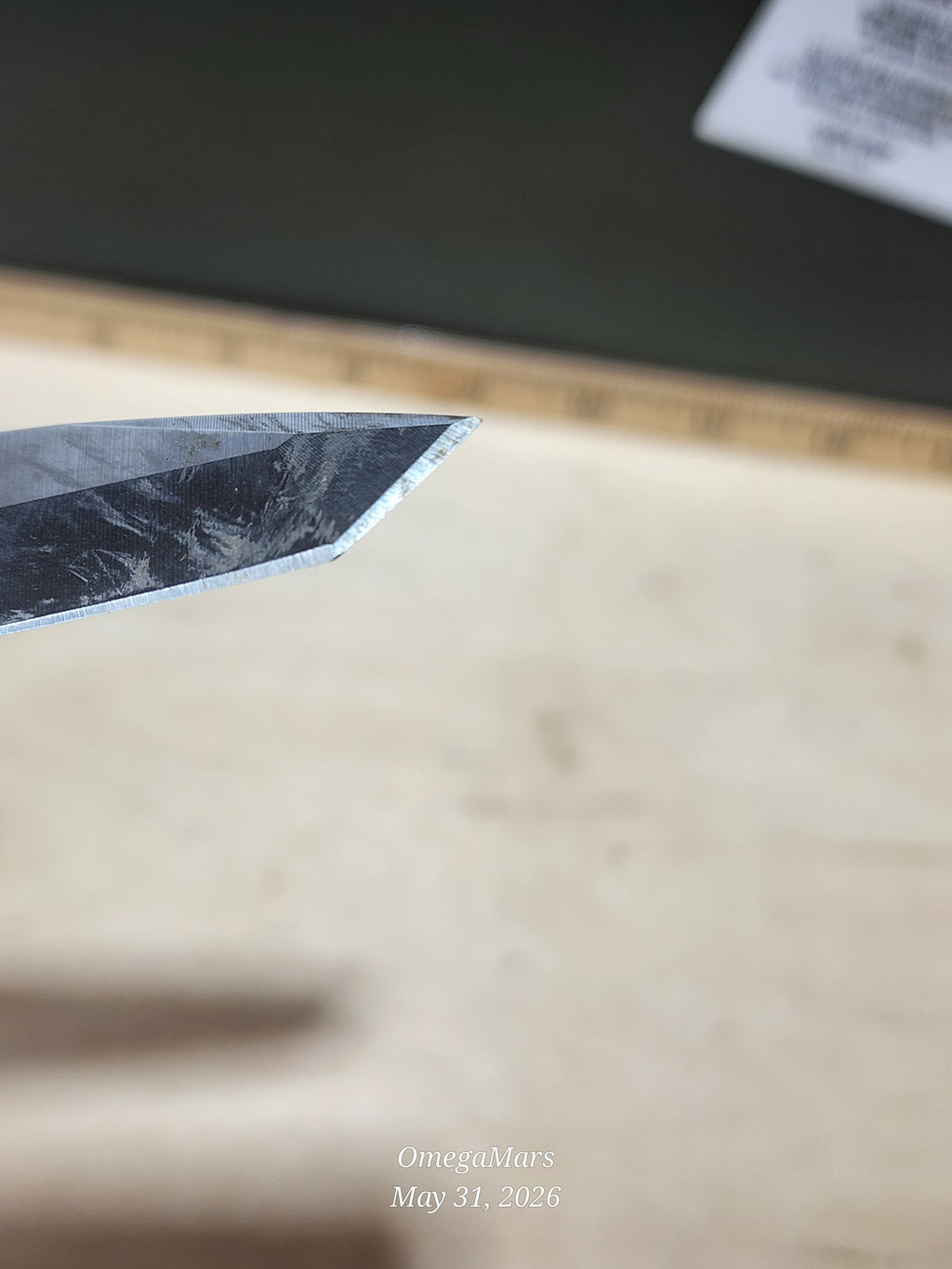 BENCHMADE 557 - S30V - Mini Griptilain Tanto - Light Usage/Dirty - #27Gr