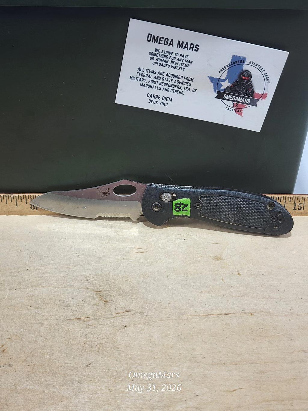 BENCHMADE 555 - 440C - Mini Griptilain - Light Usage/Dirty - #28Gr