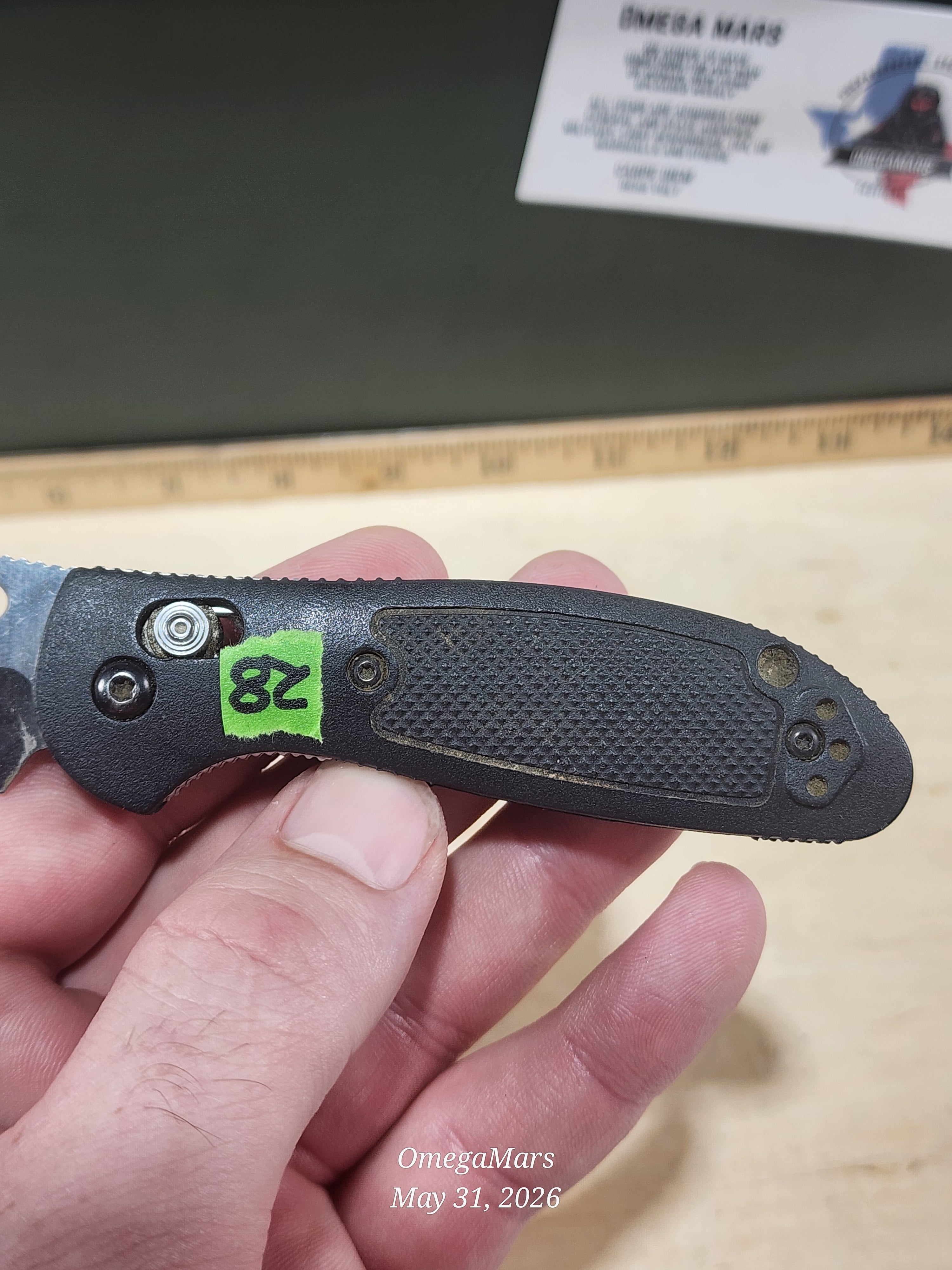 BENCHMADE 555 - 440C - Mini Griptilain - Light Usage/Dirty - #28Gr