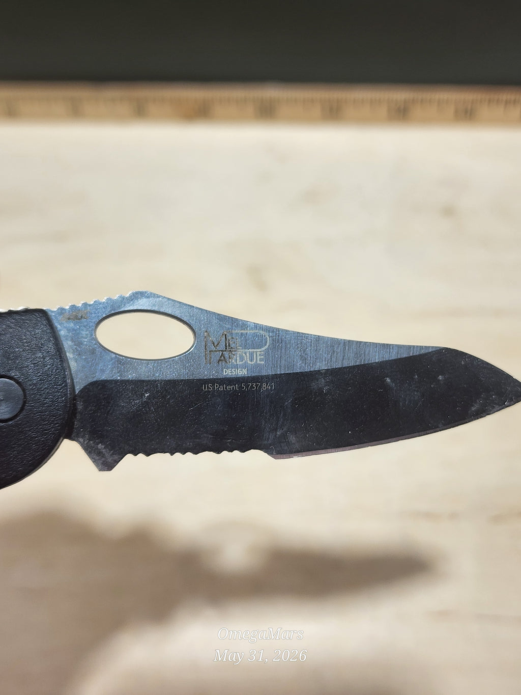 BENCHMADE 555 - 440C - Mini Griptilain - Light Usage/Dirty - #28Gr