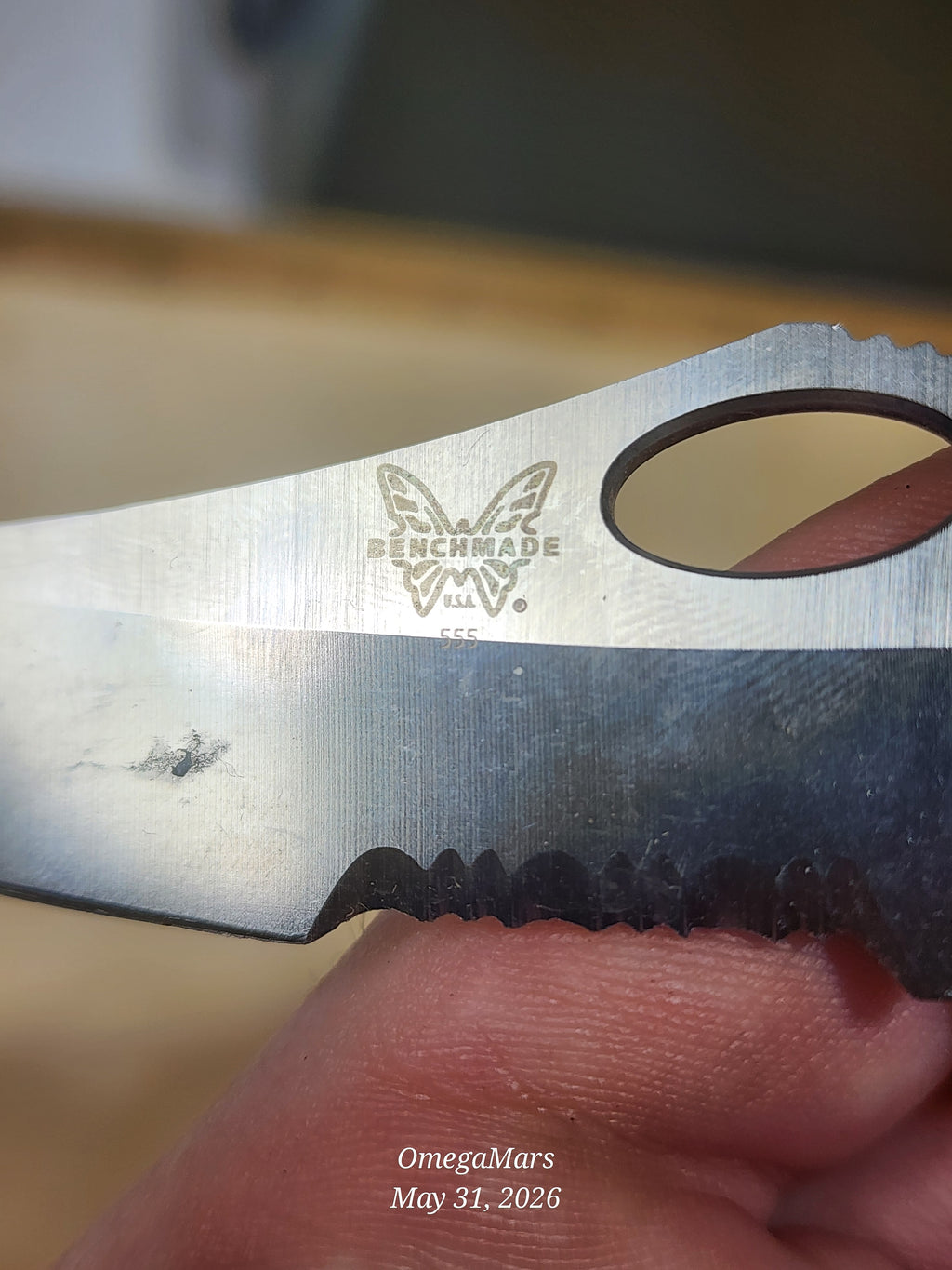 BENCHMADE 555 - 440C - Mini Griptilain - Light Usage/Dirty - #28Gr