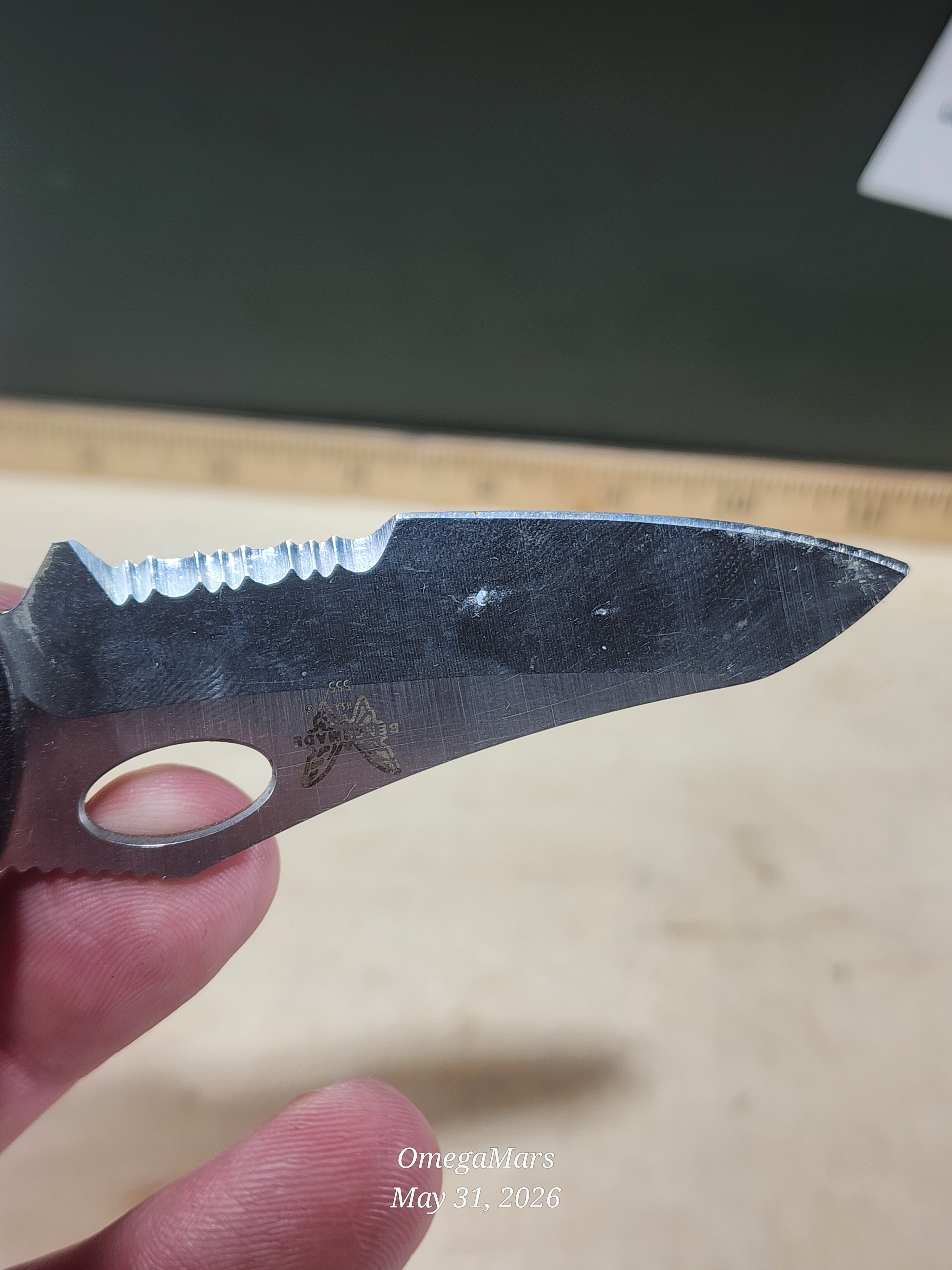 BENCHMADE 555 - 440C - Mini Griptilain - Light Usage/Dirty - #28Gr