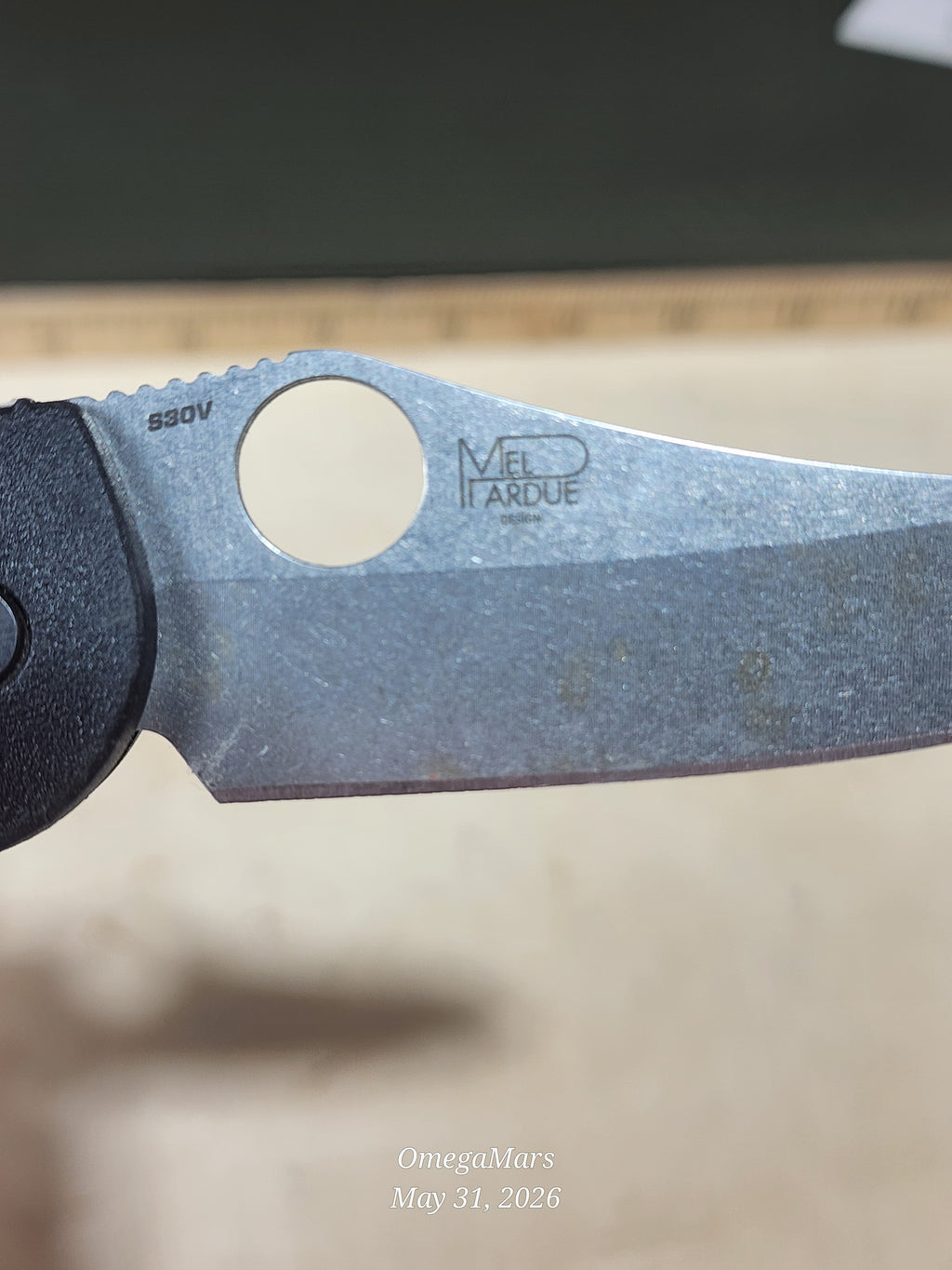 BENCHMADE 555 - S30V - Mini Griptilain - Light Usage/Dirty - #29Gr